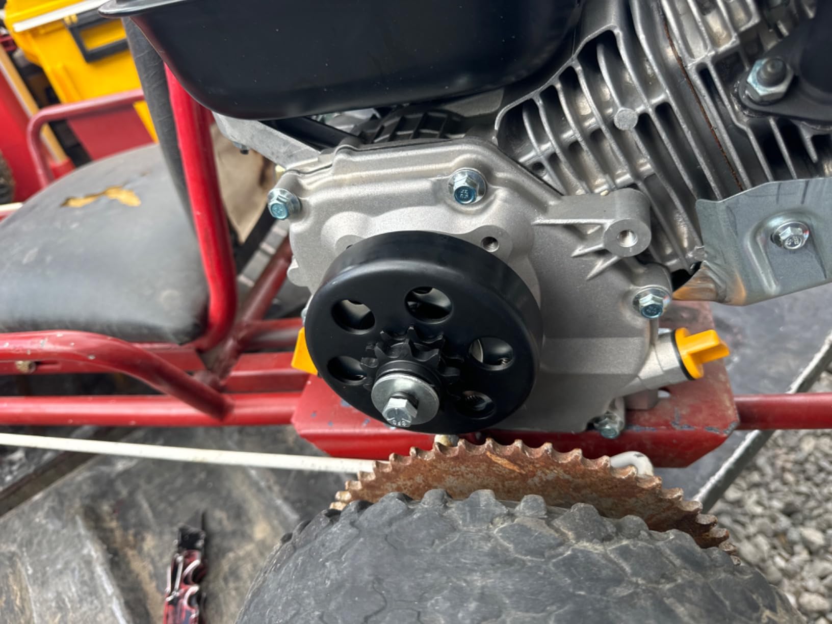 Centrifugal Clutch, Go Kart Clutch 3/4 Bore 10T with #40 41 420 Chain 12.7mm pitch for Mini Bike, Go Kart, predator 212, Lawnmower and Honda GC GX 2-6.5HP Engine GC160 GC190 GX120 GX140 GX160 GX200 customer photo 1