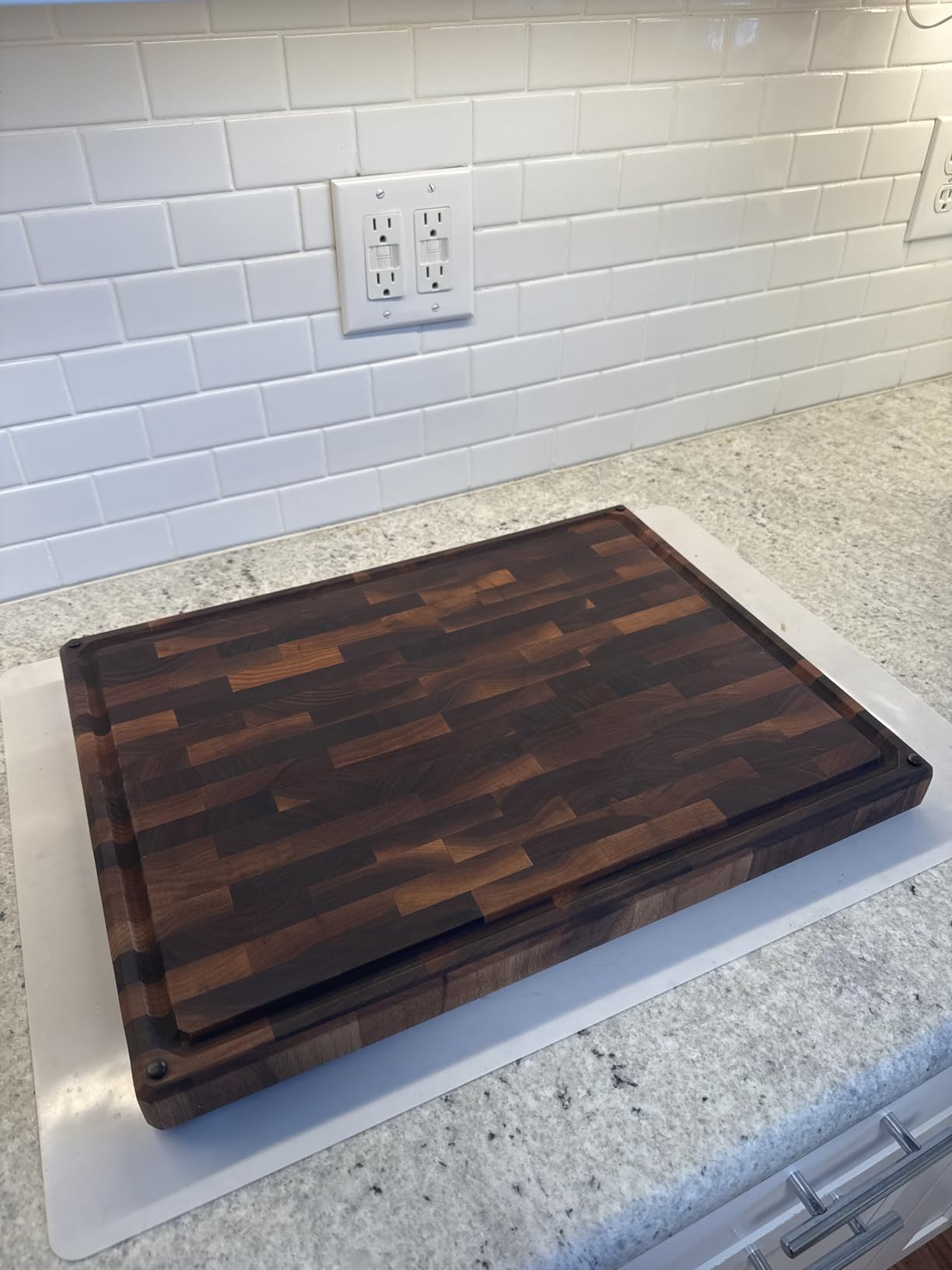 Sonder Los Angeles Welton Cutting Board, End Grain Walnut, 20x15x1.5 in | Made in USA, Non-toxic, Non-Slip Feet, Juice Groove, Built-in Handles, Reversible, Gift Box Included, Large 10.4 lbs customer photo 1