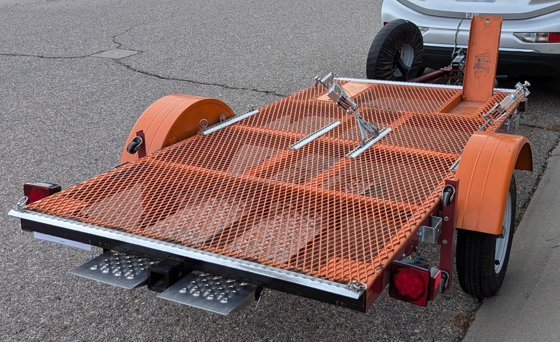 Ruedamann 2PC 79'' Aluminum Dirt Bike Ramp, 1200 lbs Capacity, Folding Motorcycle Loading Ramp for Truck, Powersports Ramp for Lawn Mower, ATV, UTV, Bike, E-Bike customer photo 2