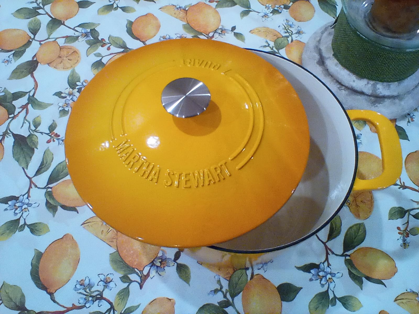 Gatwick 7-Quart Enamel Cast Iron Dutch Oven - Linen White With Gold customer photo 1