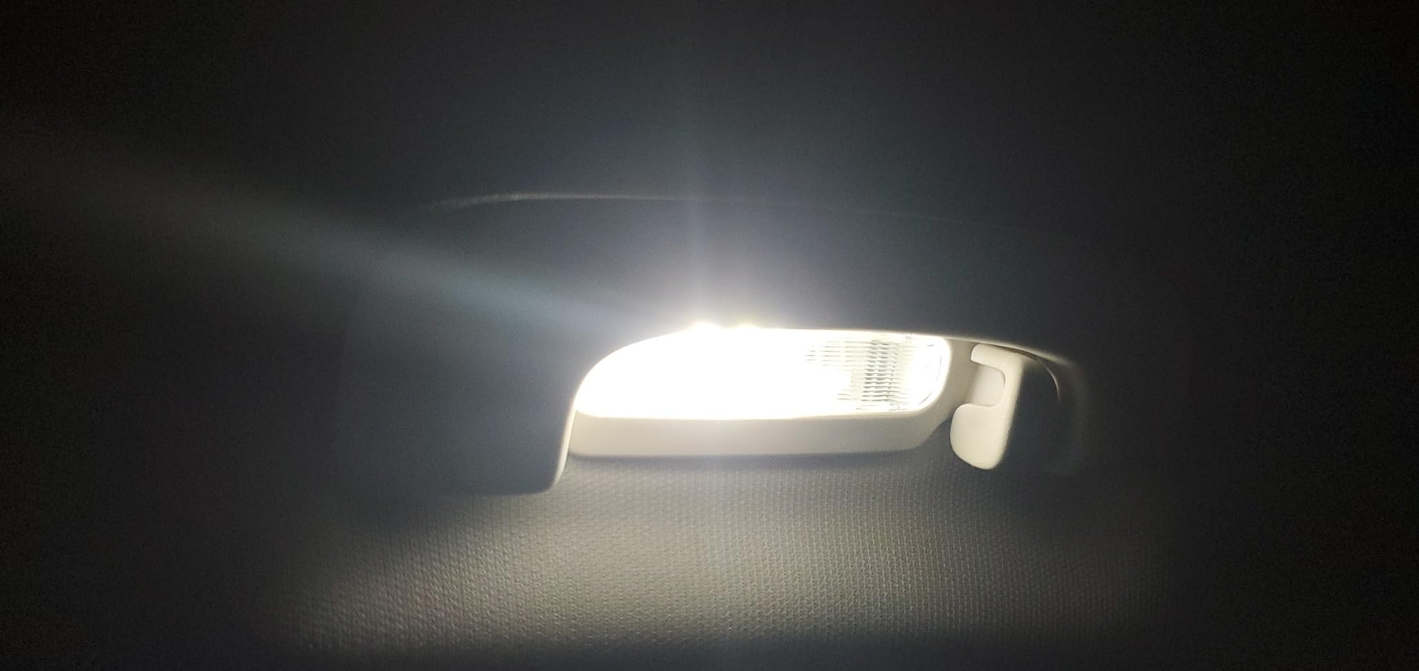 17-Pieces White LED Interior Lights Kit for Chrysler 300 300C 2011-2021 Interior LED Lighting Package + License Plate Lights, Install Tool customer photo 2