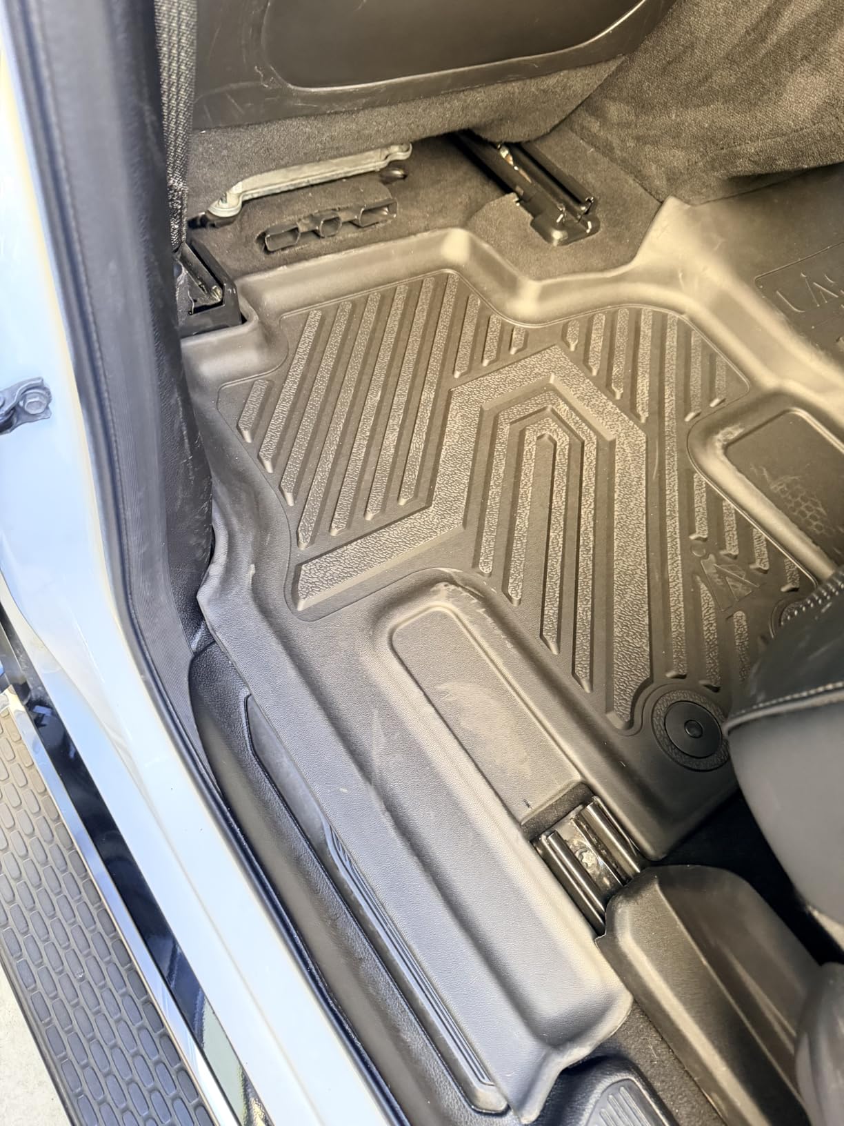 LASFIT Floor Mats for Jeep Grand Cherokee WL 2022-2025 2026 5-Seat (Include 4xe, NOT for L) All Weather TPE Custom Fit Car Mats Floor Liners 1st & 2nd Row, Black customer photo 1