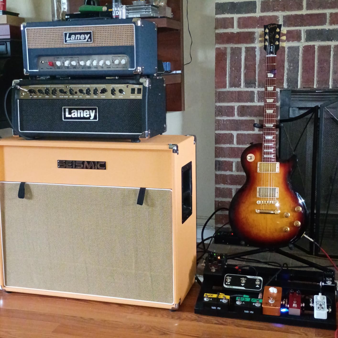 SONICAKE Modulation Guitar Effects Pedal 4-Mode (Chorus, Flanger, Phaser, Tremolo) customer photo 2