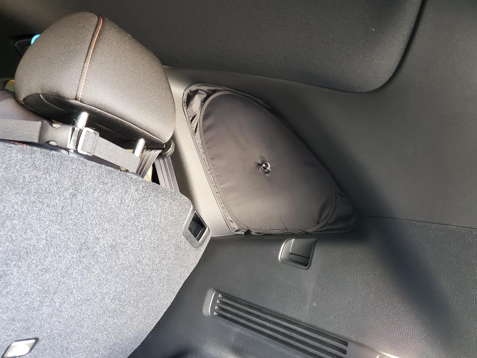 for 2023-2025 2026 Honda CRV Cargo Cover (Hybrid & Gas), Retractable Trunk Cover for 2023-2025 Honda CRV 2026 Accessories Anti-Peeping Sunshades Privacy Shade Carbon Fiber Texture customer photo 2