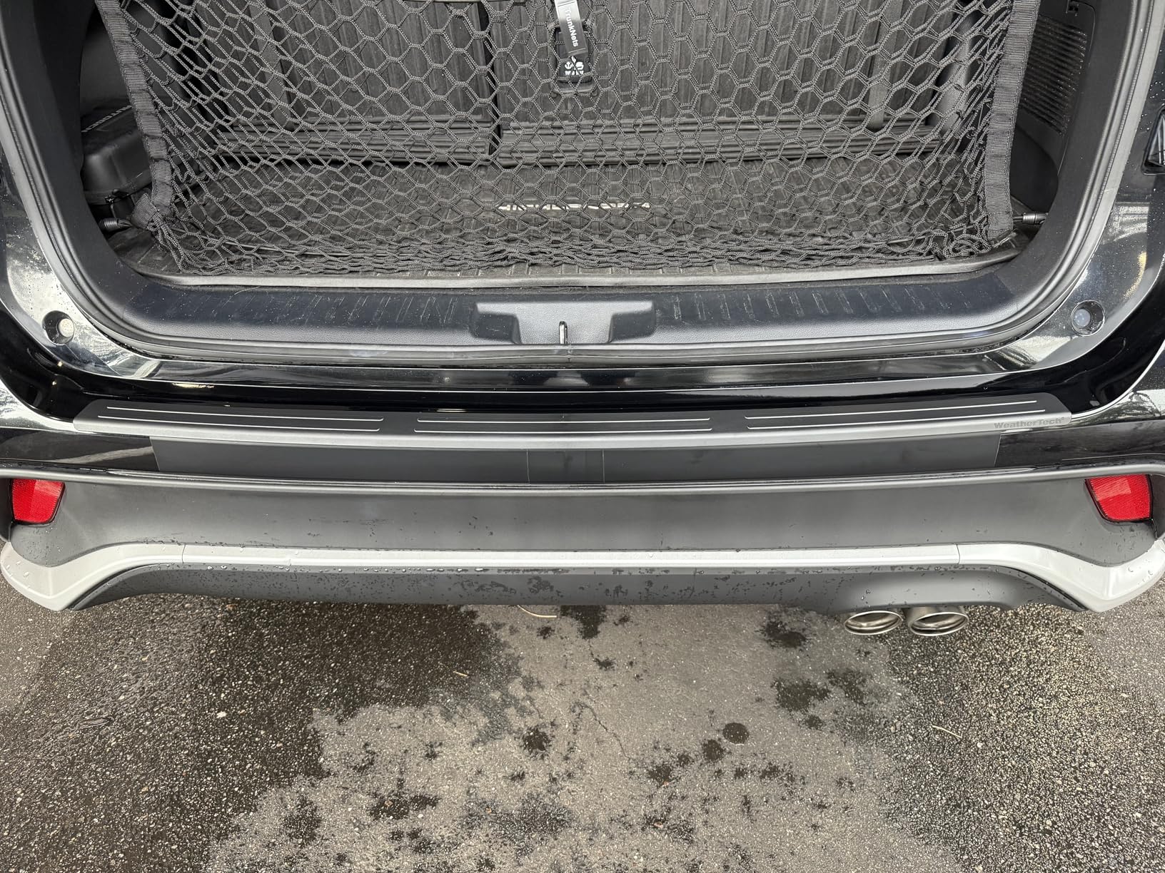 WeatherTech Custom BumperTopper for Toyota Highlander, Highlander Hybrid Rear Bumper Protector (BP0013), Black customer photo 1