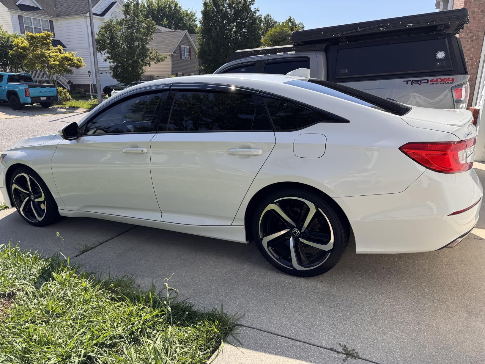 Smoke Rain Guards for Honda Accord 2018-2022 Tape-On Side Window Visor Deflectors 6-Piece Set customer photo 1