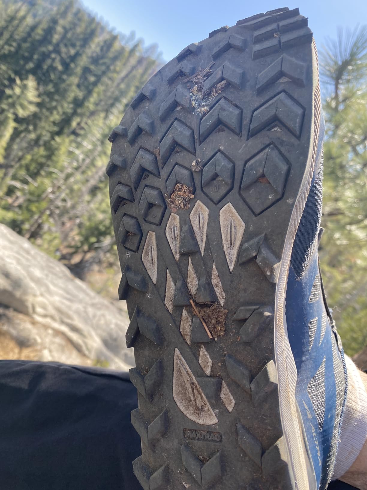 ALTRA Men's Lone Peak 8 Trail Running Shoe customer photo 1