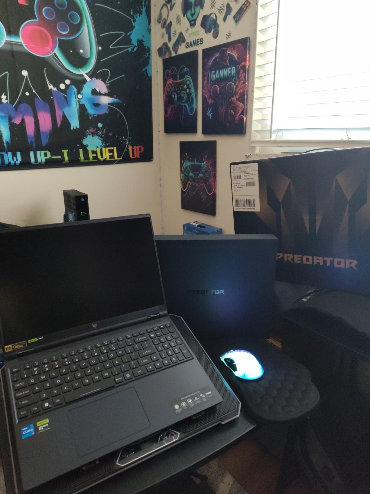 Acer Predator Helios 16 Gaming Laptop | Intel Core i7-13700HX | NVIDIA GeForce RTX 4060 | 16