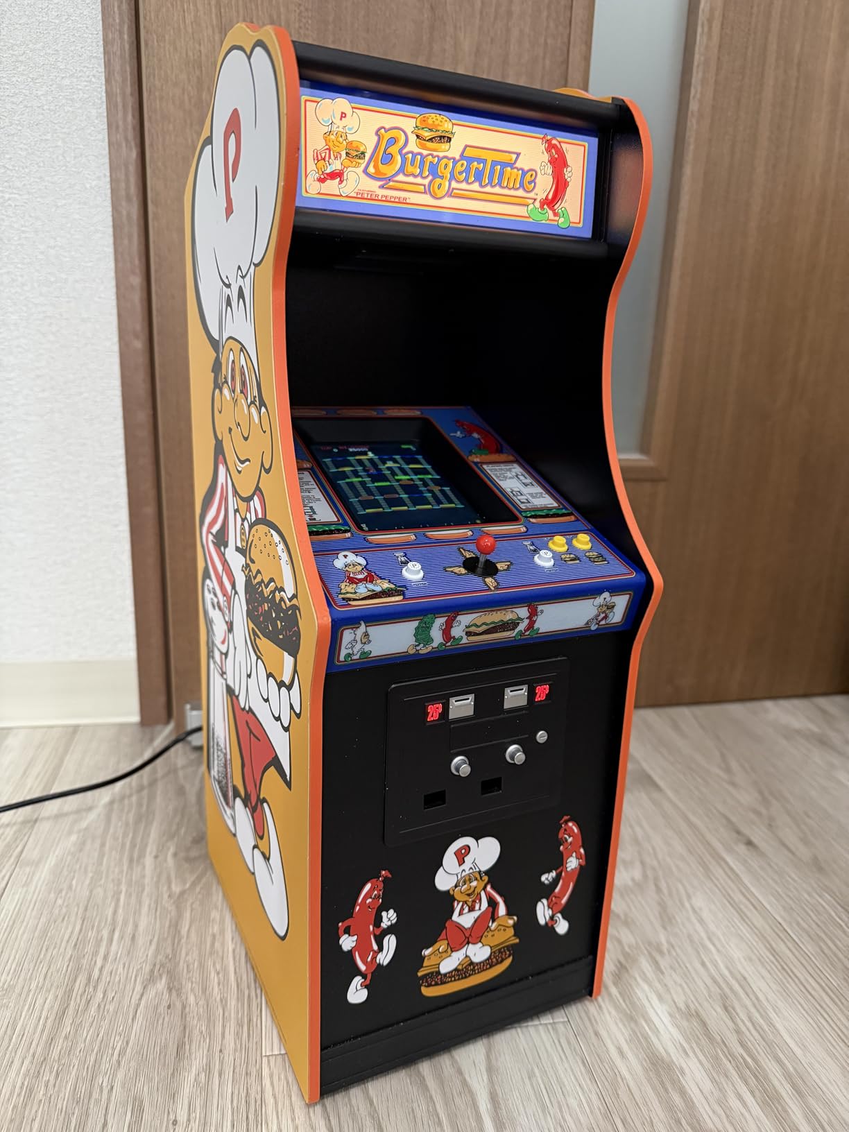 Numskull Quarter Arcades TMNT Turtles in Time 1/4 Scale Mini Arcade | Authentic wooden cabinet, Original ROM, Rechargeable battery, 3W speakers customer photo 1