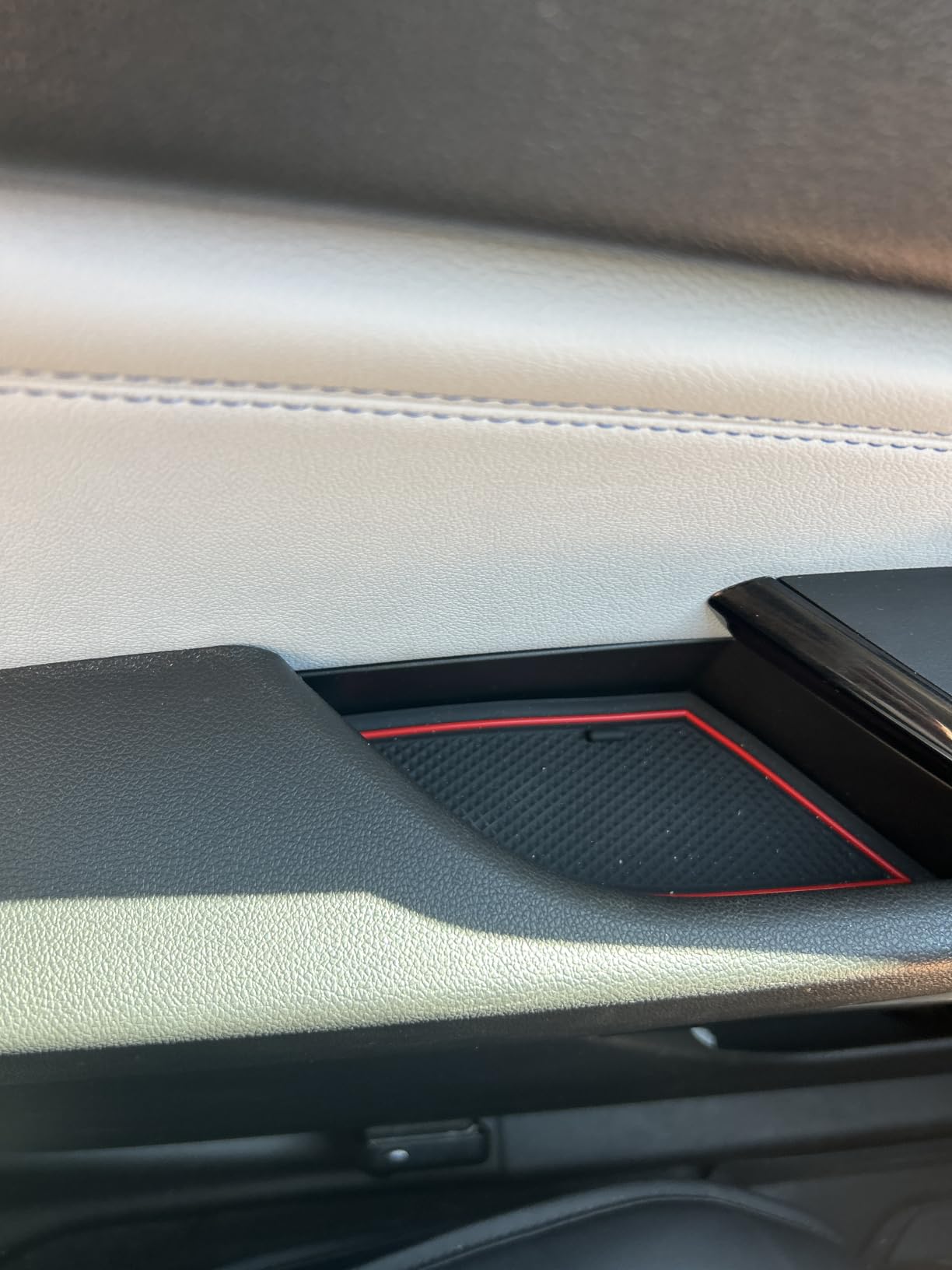 SKTU 2024 2025 2026 Chevy Trax Door Slot Mat 14PCS for Chevrolet Trax (LS,1RS,LT,2RS,ACTIV) Door Compartment Cup Center Console Liners customer photo 2