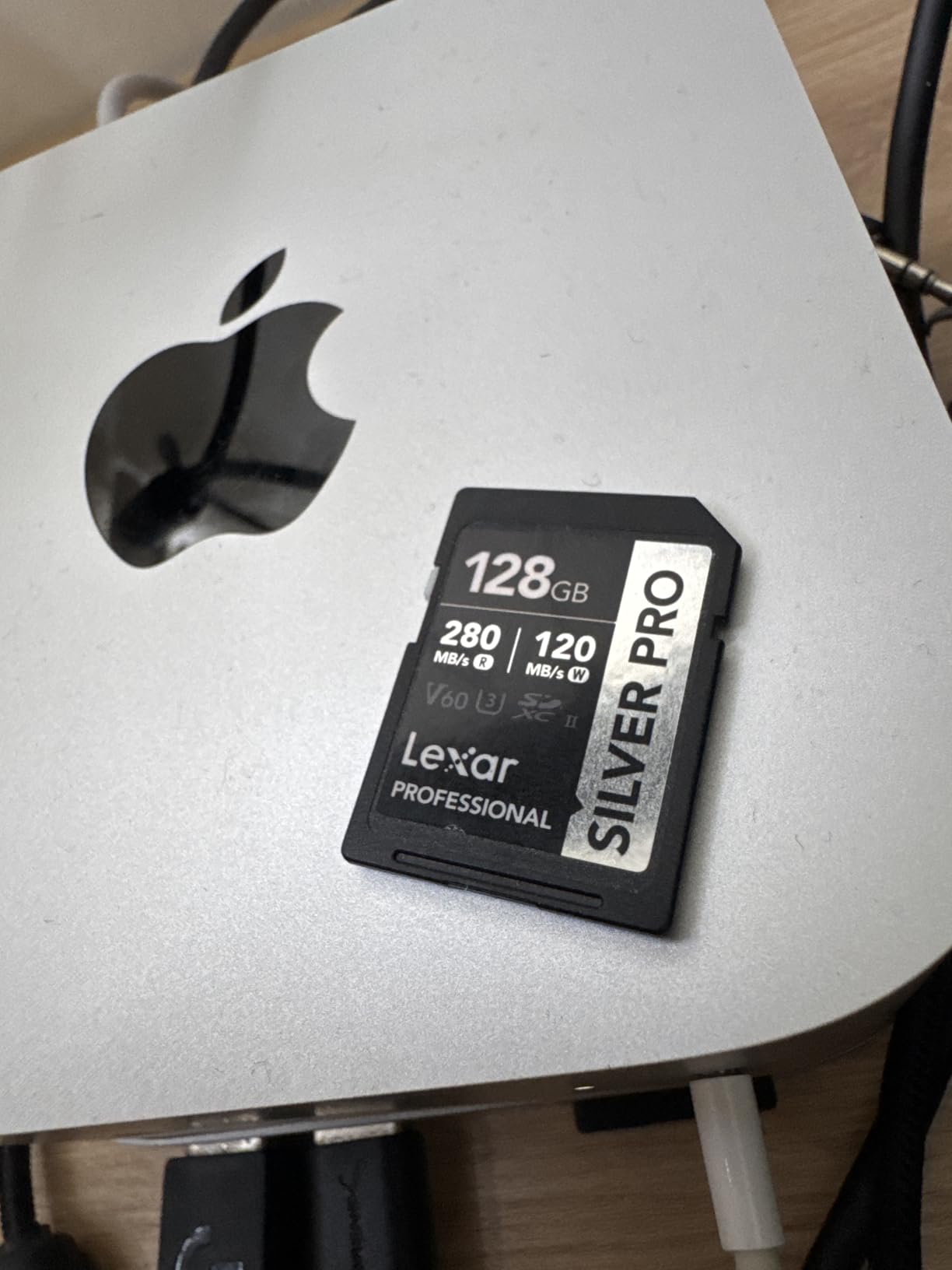 Lexar 256GB Silver PRO SDXC UHS-II Memory Card - V60, 280MB/s Read, 4K customer photo 2