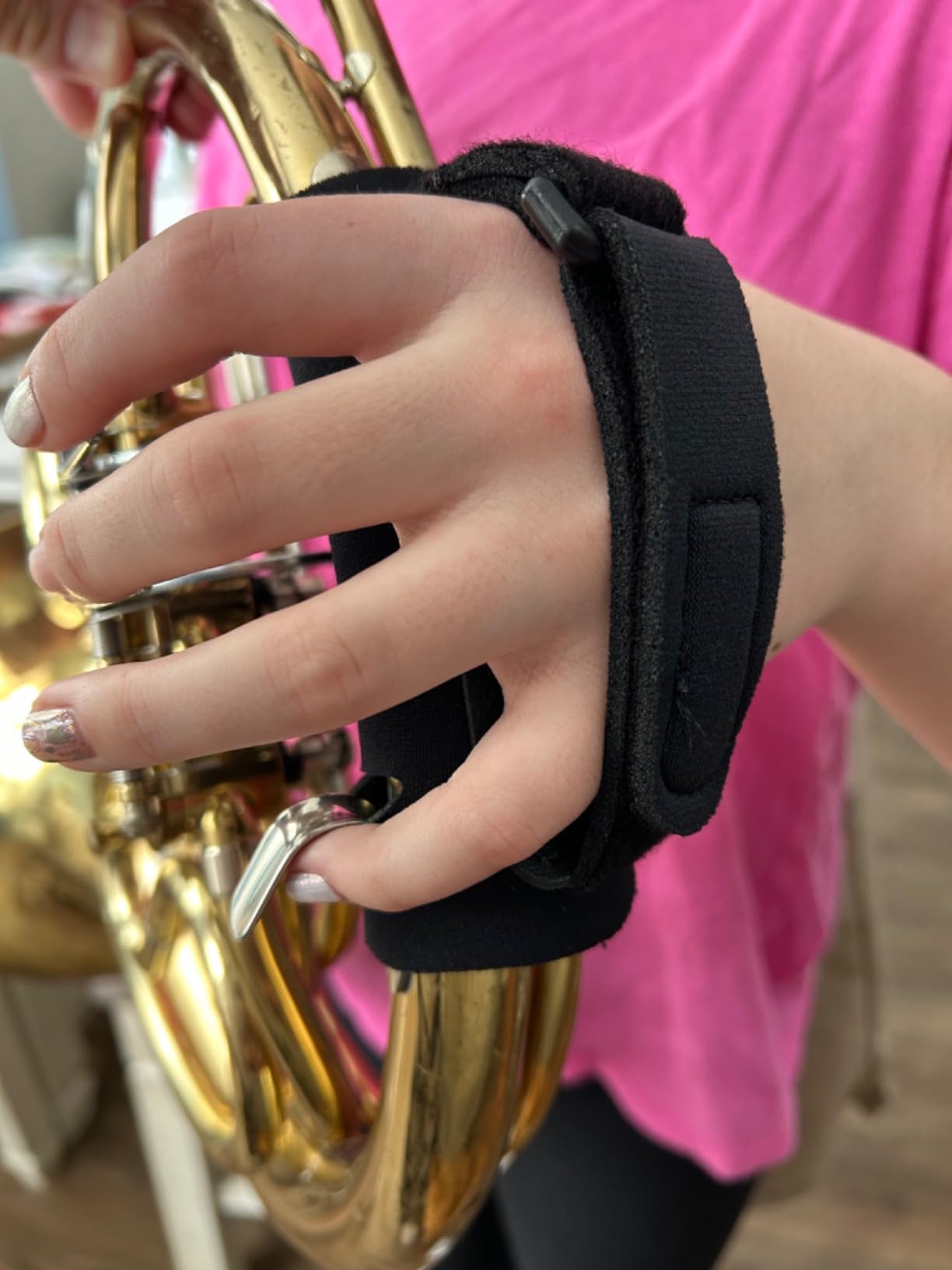 French Horn Hand Grip - Adjustable, Non-Slip Grip with Genuine Leather French Horn Hand Guard & Neoprene Pad - Black, Made in USA customer photo 2