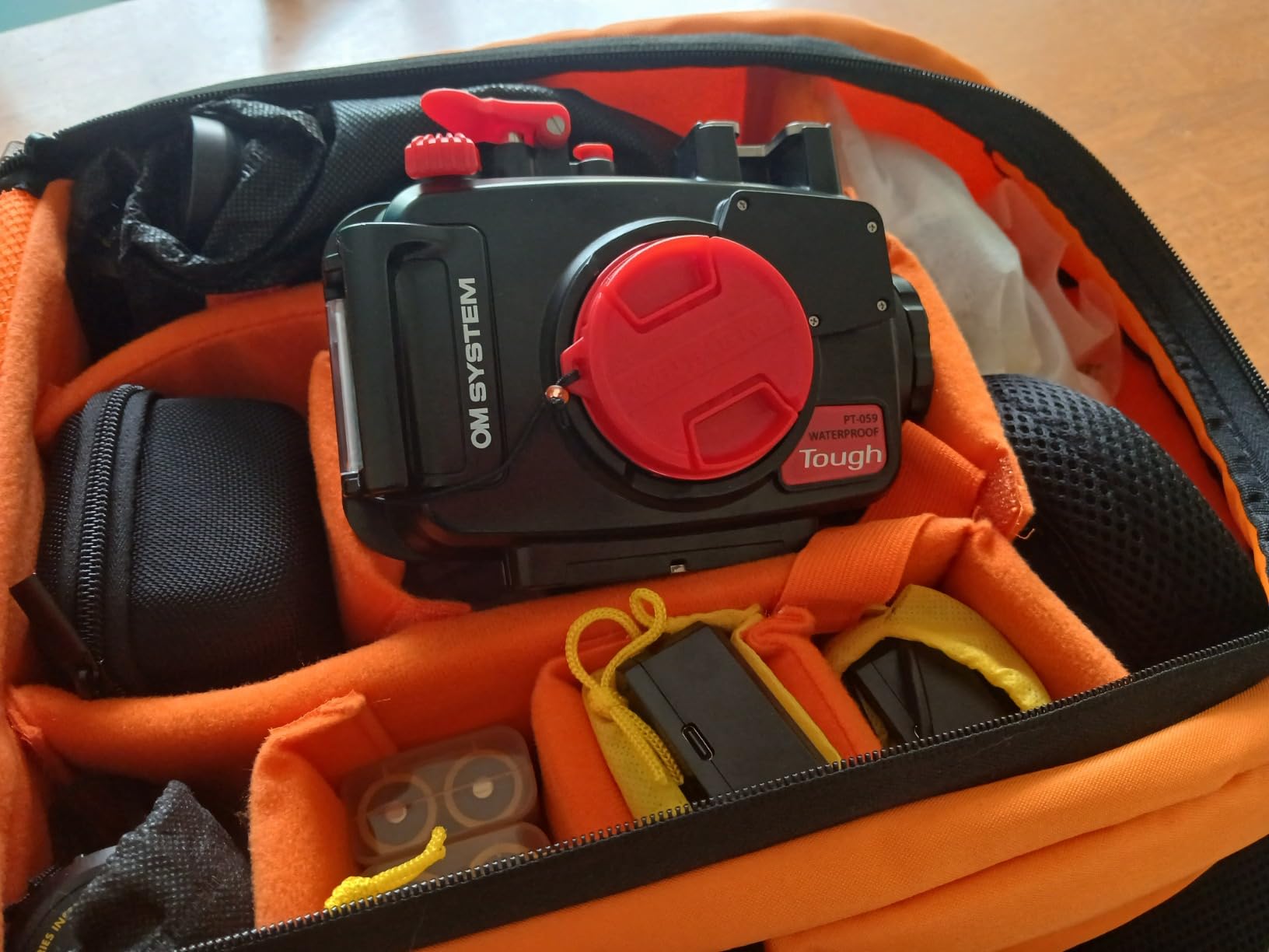OM SYSTEM Olympus PT-059 Underwater Housing for TG-Series Cameras, Metal, Black | Compatible with TG-6/TG-7, Waterproof to 45 M, Retains Full Camera Controls, 1x Fiber-Optic Strobe Output customer photo 2