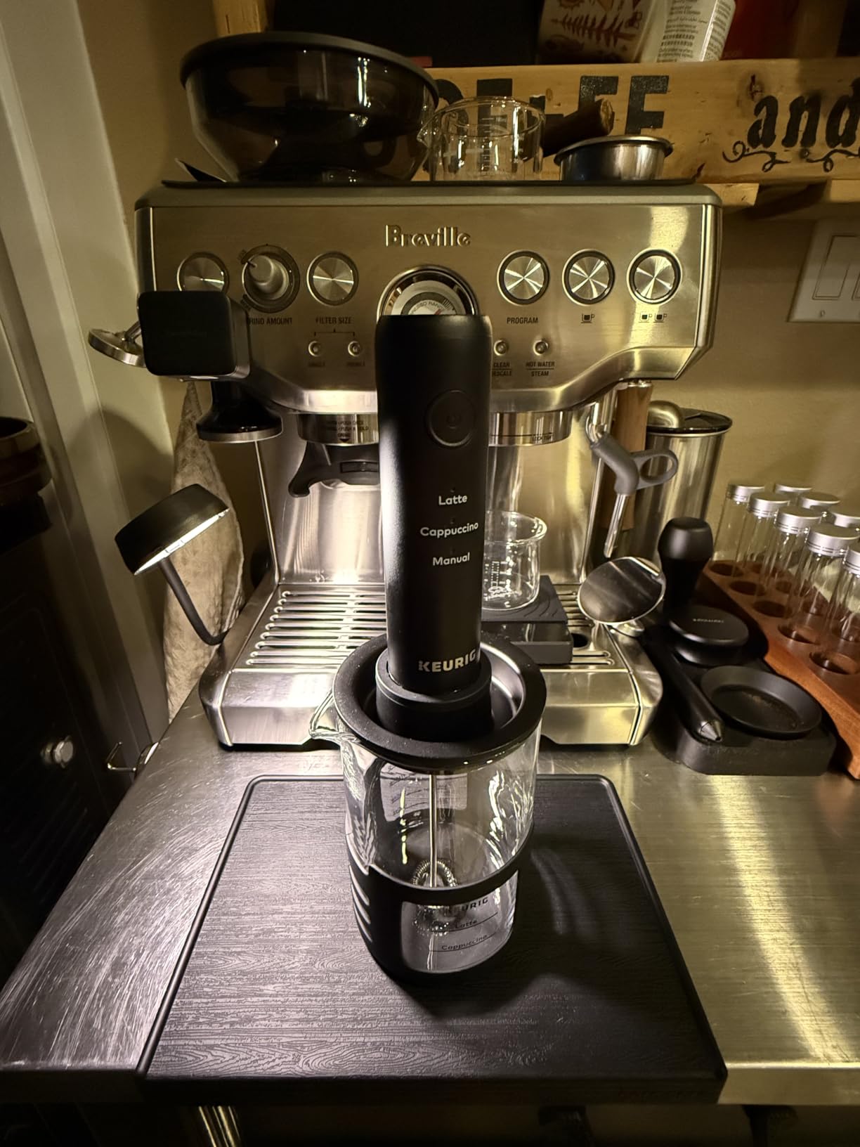 Keurig SimpleCafe Frother, Rechargeable Handheld Milk Frother for Lattes, Cappuccinos & Iced Coffee, USB Cord Included, Microwave-Safe Frothing Cup, Hot & Cold Foam Maker customer photo 1