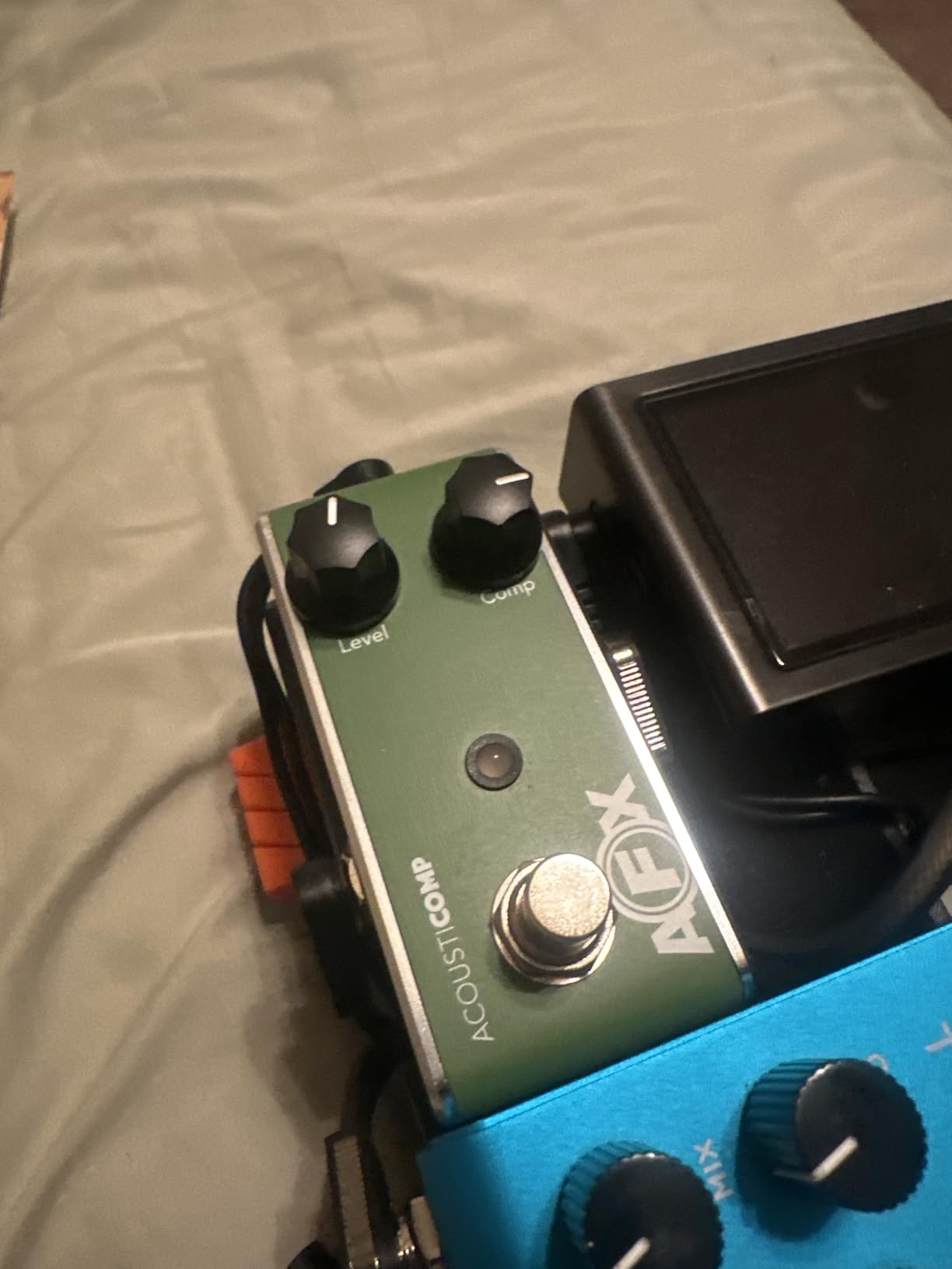 Fishman AFX AcoustiComp Mini Compressor Pedal customer photo 1