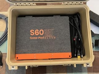 UGREEN Nexode 25000mAh 200W PD 3.1 TFT 3-Port Power Bank for Laptops, MacBook Pro/Air, Dell customer photo 2