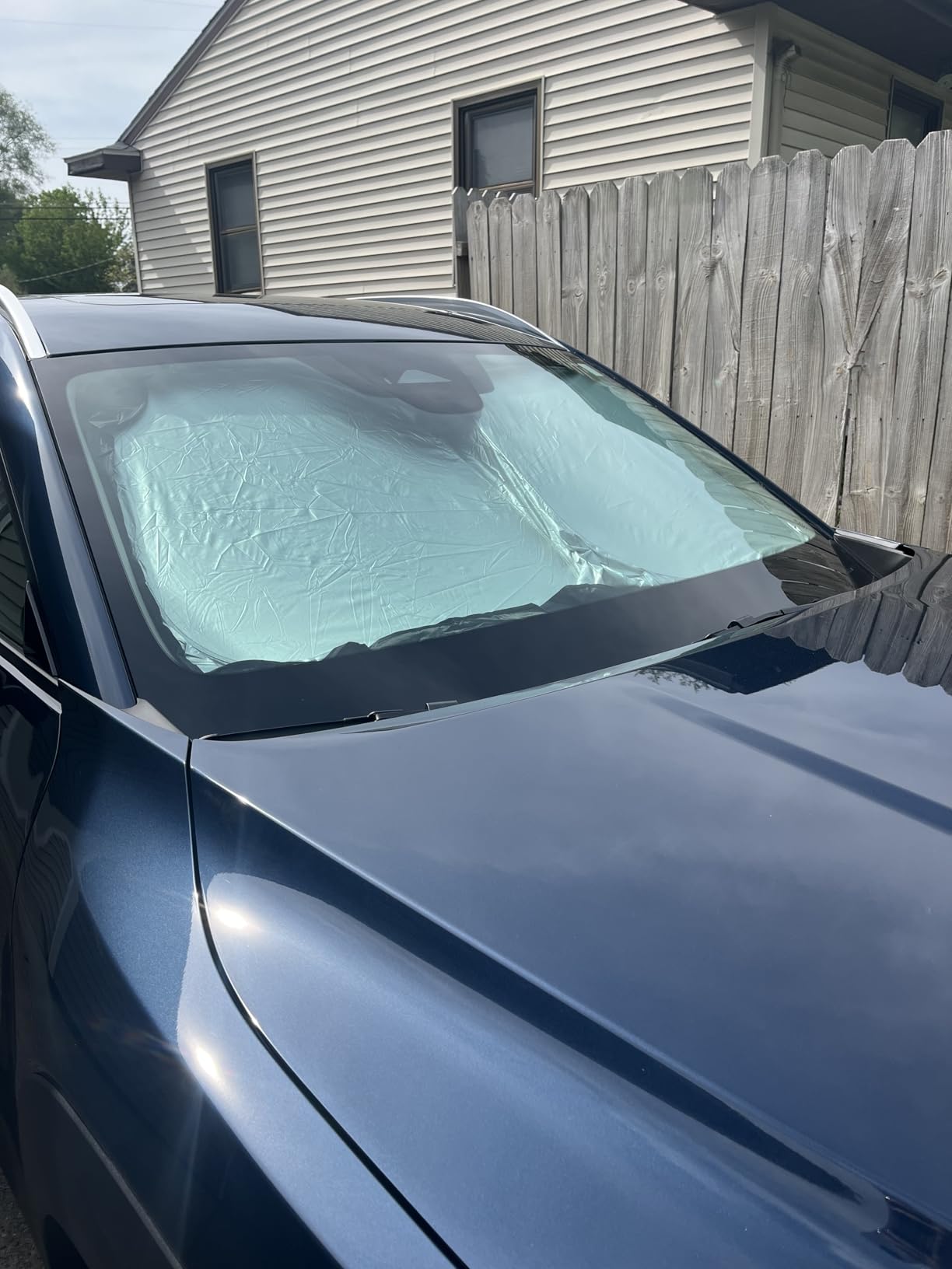 ARISMOTOR Windshield Sun Shade for Hyundai Palisade 2020-2025 2026, Custom Fit Foldable Front Window Sunshade Sun Visor Protector, Block UV Rays Keep Your Car Cooler customer photo 2