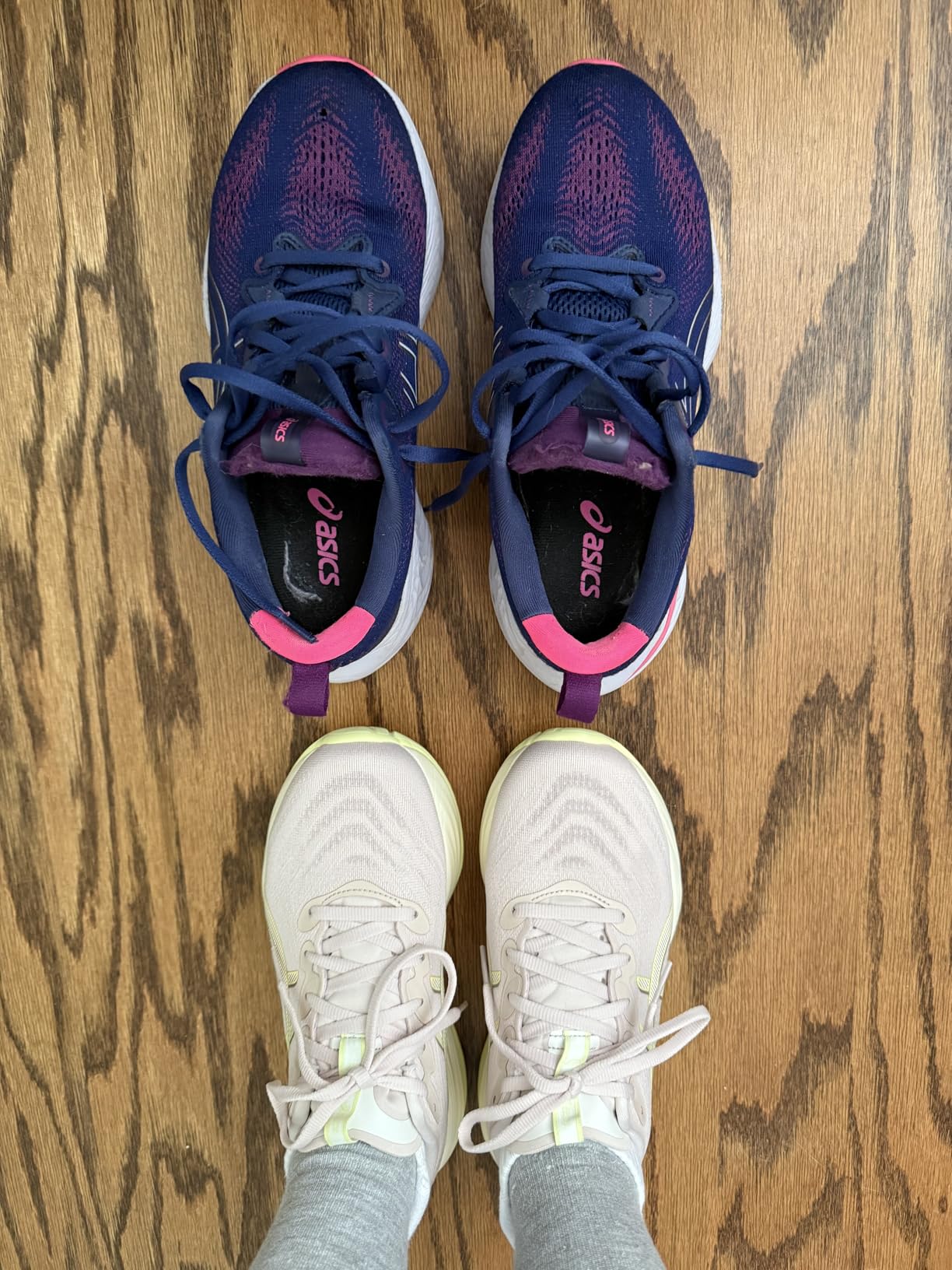 ASICS Women's Gel-Cumulus 27 Running Shoes customer photo 2