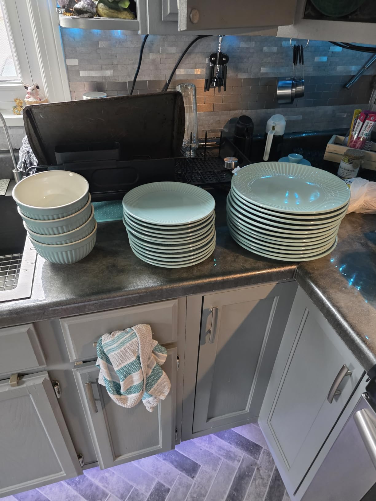 32 Piece Stoneware Dinnerware Set for 8 - Handmade Reactive Glaze Plates and Bowls Set - Chip & Scratch Resistant Dish Set - Dishwasher Microwave Safe - Dark Gray customer photo 1