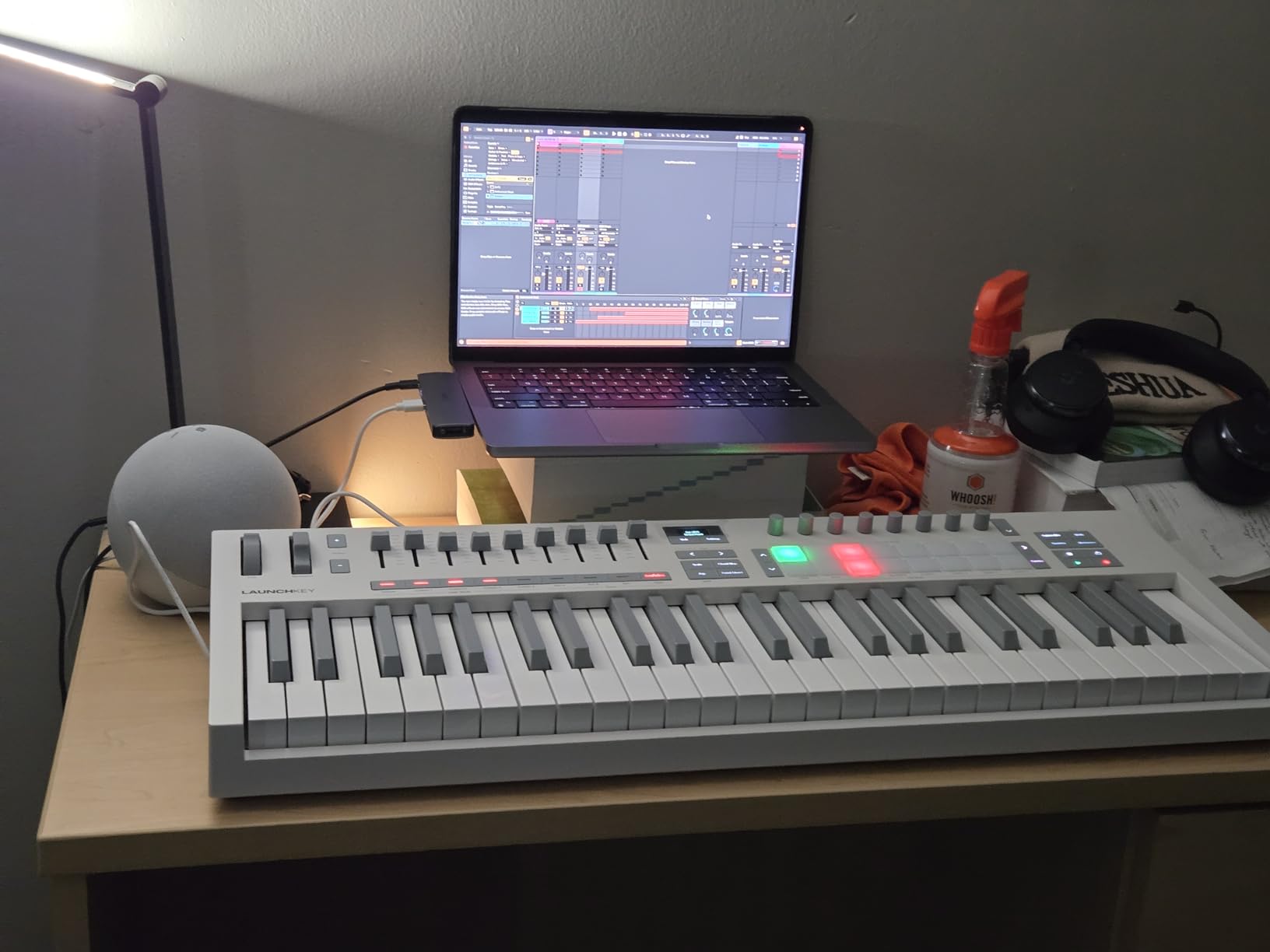 Novation Launchkey 49 MK4 - 49 key Semi-Weighted, USB, MIDI Keyboard Controller with DAW Integration. Chord & Scale Modes, 8 Drum Pads, & Arpeggiator - Includes Software Bundle for Music Production customer photo 1