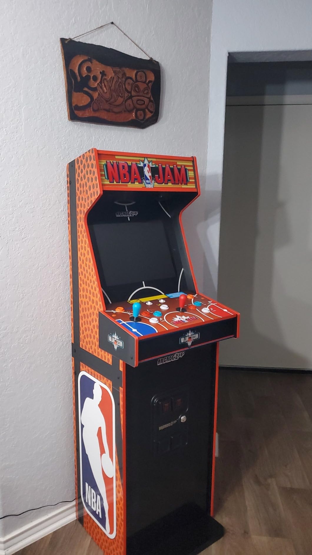 Arcade1Up NBA JAM Deluxe 2-Player Home Arcade Machine, Over 5-Foot Cabinet with Online Multiplayer, Light-Up Marquee, and 3 Classic Basketball Games customer photo 2