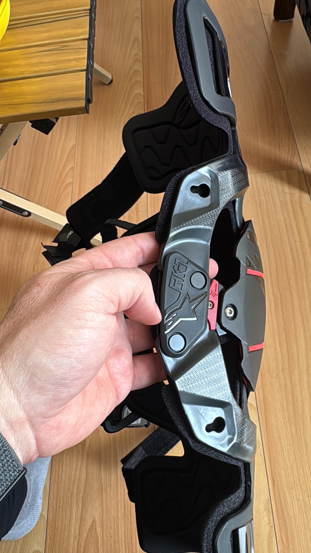 Alpinestars RK-1 Plasma Knee Brace (Black/Red, Large/X-Large) customer photo 1