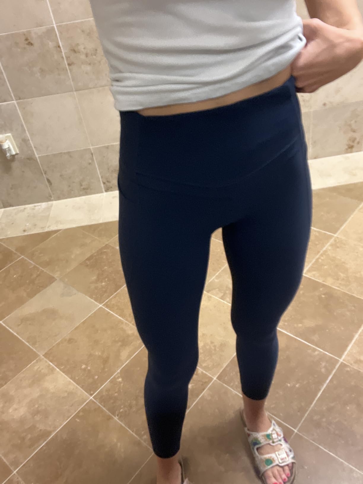 IUGA Compression Leggings with Pockets for Women Tummy Control Leggings No Front Seam Workout High Waist Yoga Pants customer photo 1
