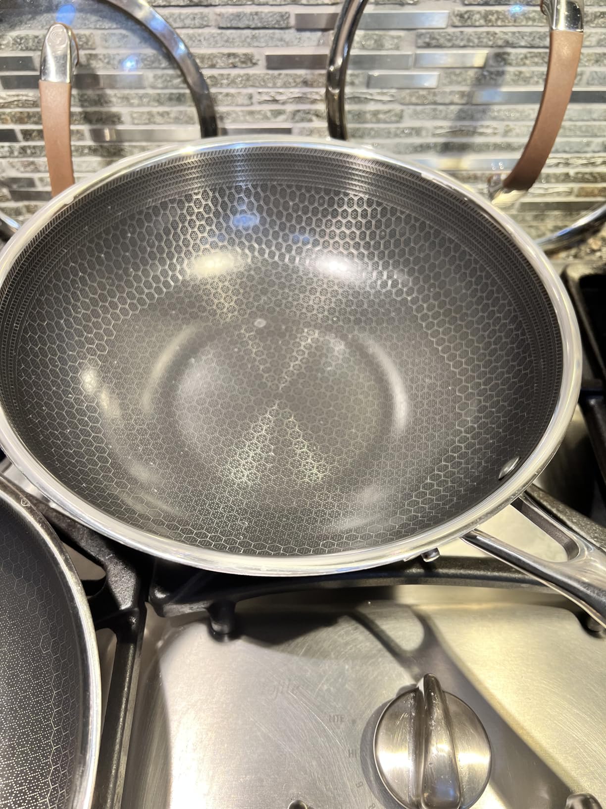 HexClad 12 Quart Hybrid Nonstick Stock Pot with Lid customer photo 2