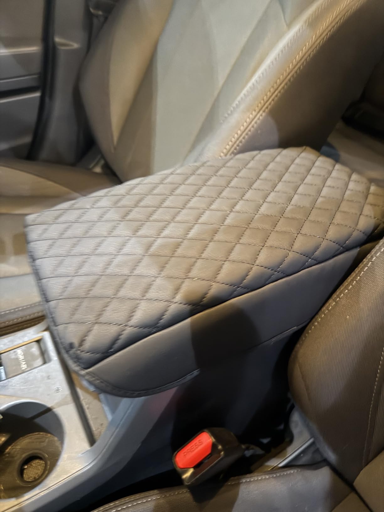 Shademax Center Console Cover for Subaru Outback 2020-2025 2026 Accessories Armrest Cover Cushion Pad for Subaru Outback Wilderness/Base/Premium/Onyx Edition/Limited/Touring customer photo 1