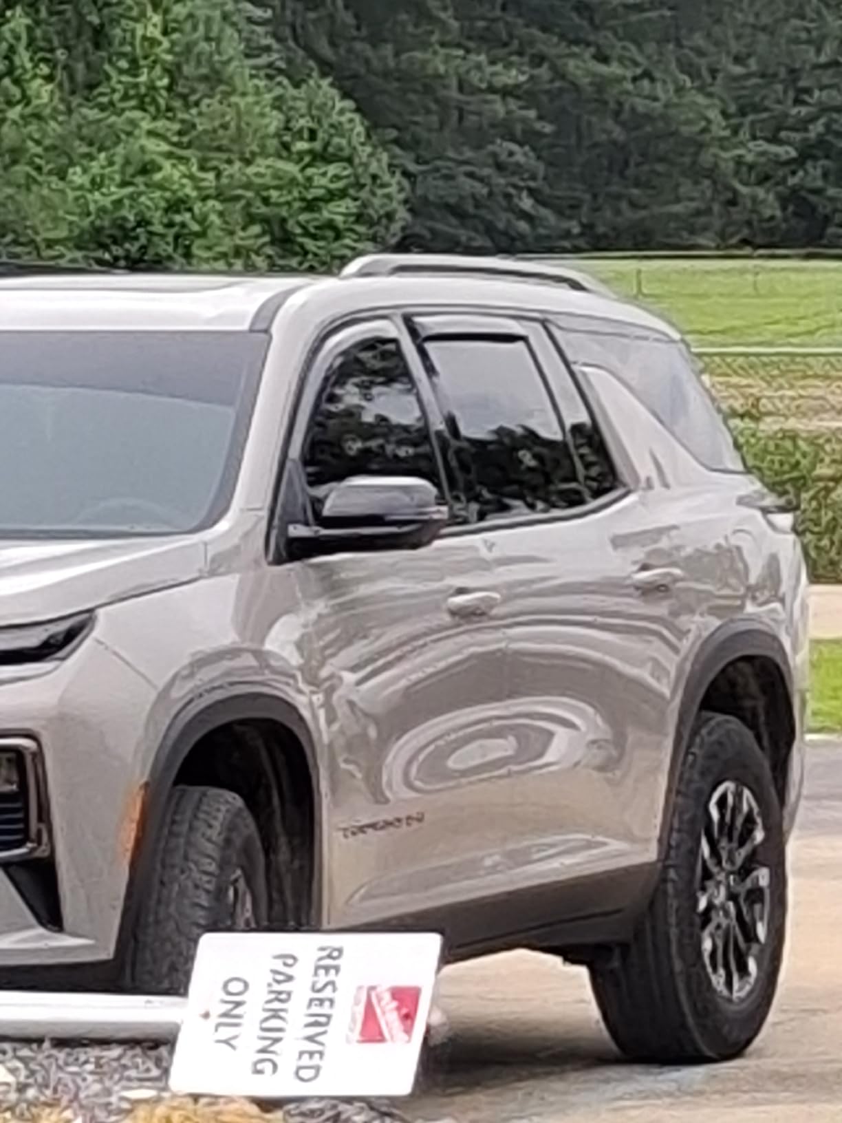Voron Glass in-Channel Extra Durable Rain Guards for Chevrolet (Chevy) Traverse 2024-2026, Window Deflectors, Vent Window Visors, 4 Pieces - 200798 customer photo 1