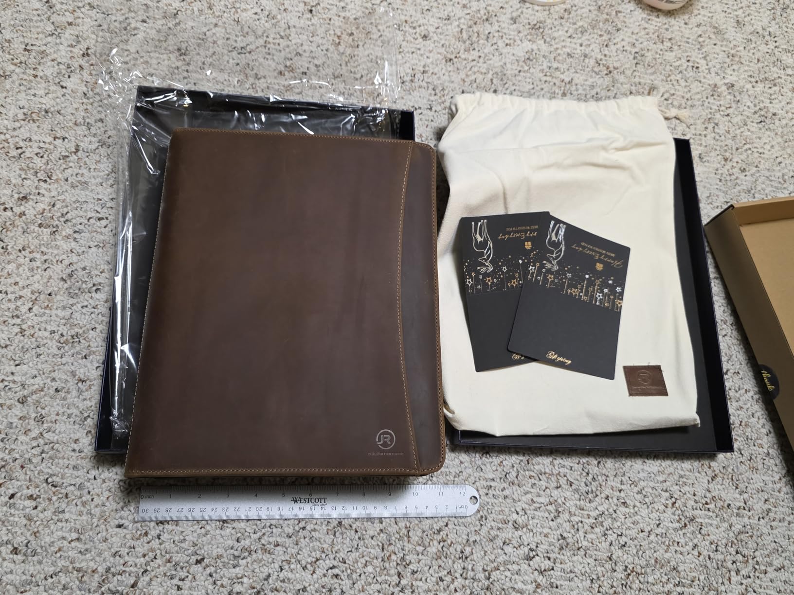 Full Grain Leather Portfolio with Zipper, Professional Business Organizer for Men Women, Executive Resume Folder with A4 Notepad Holder, Card Slots, Pen Loop, 10x13'', Luxury Gift Set customer photo 2