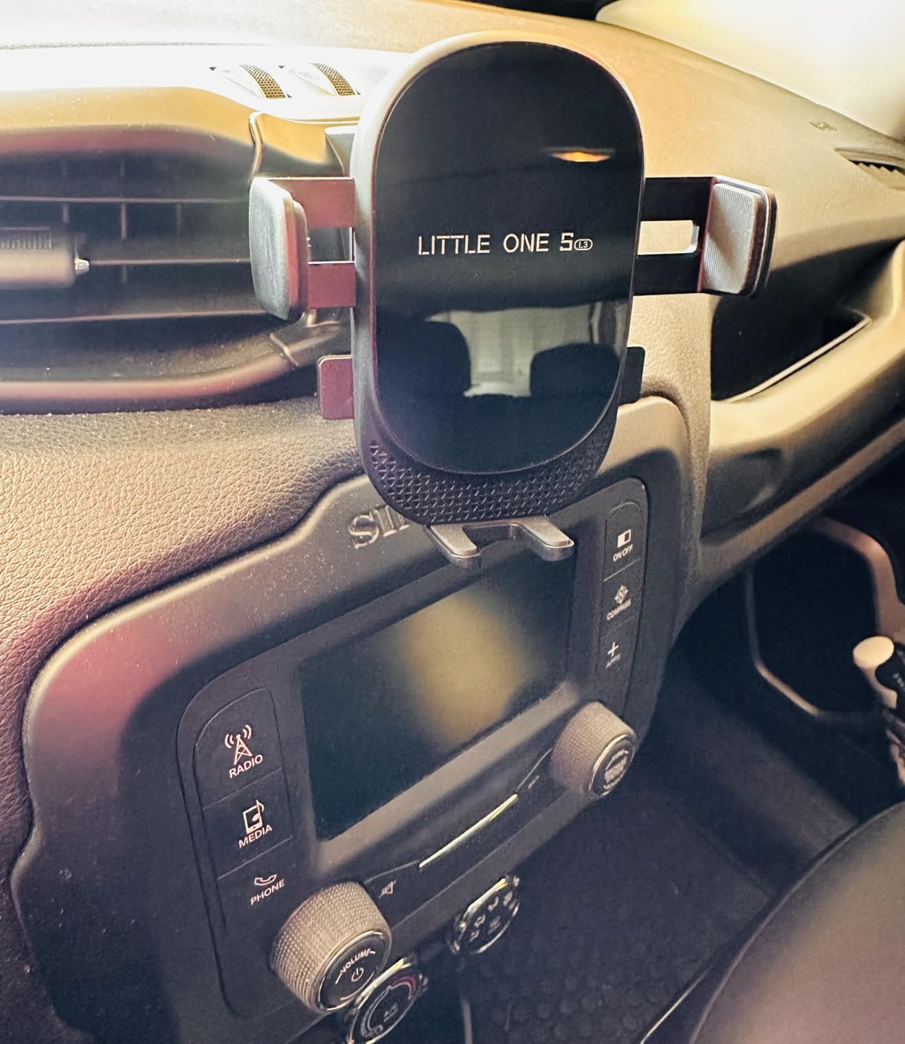 Car Phone Holder for Jeep Renegade 2015-2023 Auto Accessories, Auto Lock Hands Free Cell Phone Mount customer photo 2