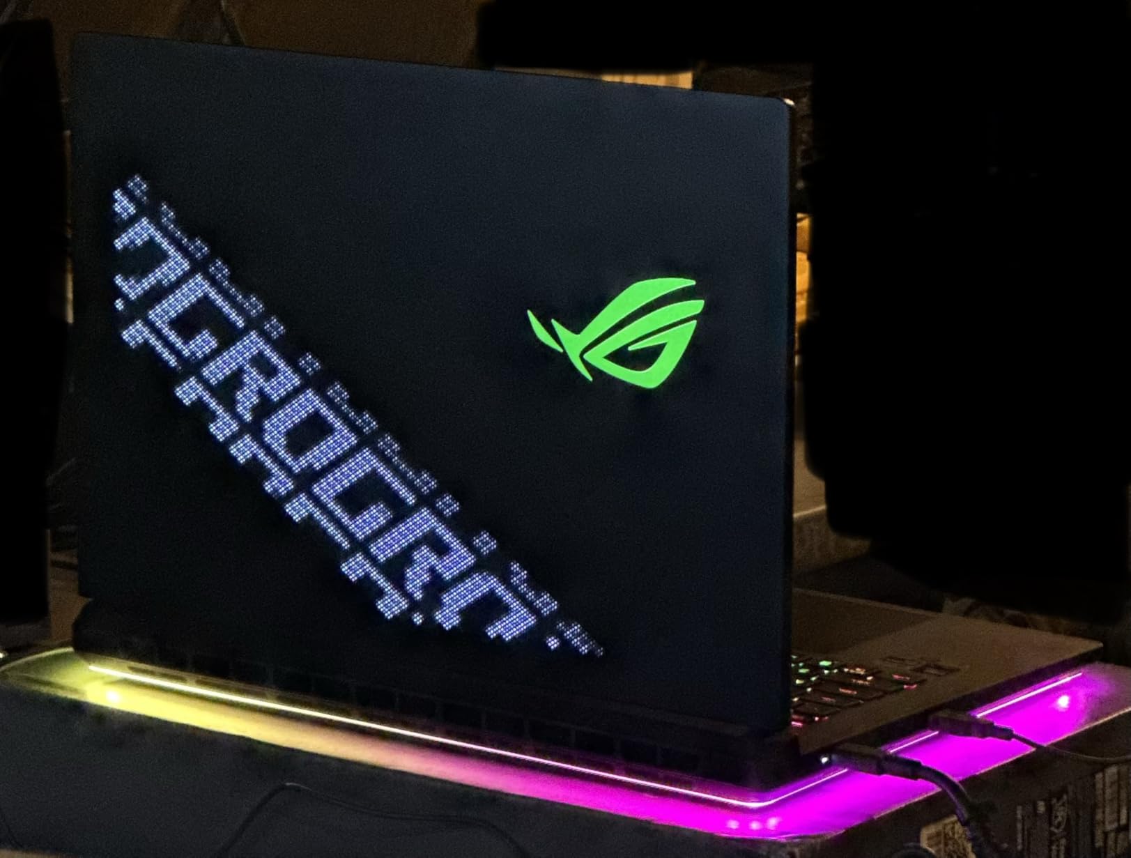 ROG Strix SCAR 18 (2025) Gaming Laptop, 18