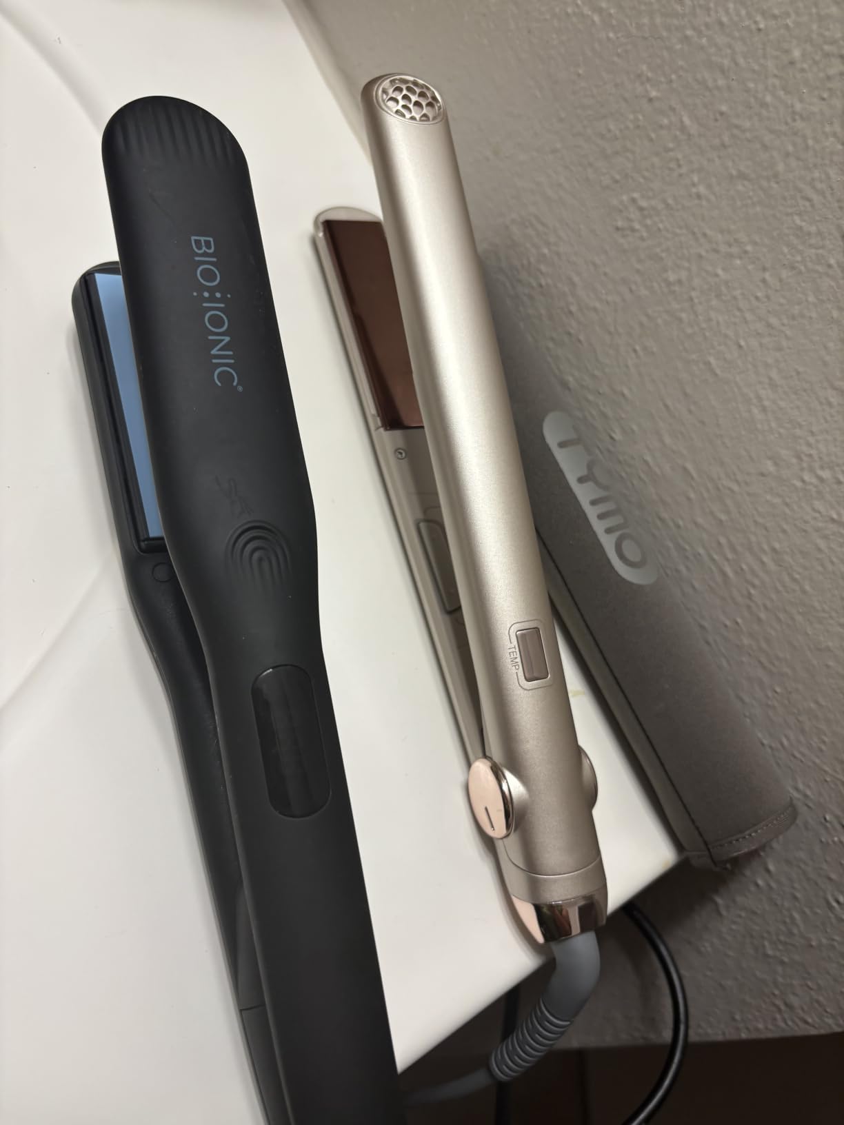 TYMO Flat Iron Hair Straightener - Titanium Hair Straighteners for Women, 1 Inch Professional Travel Flat Iron, Portable Straightener and Curlers with 10s Heat Up, 32 Temp, Dual Voltage & LED Display customer photo 1