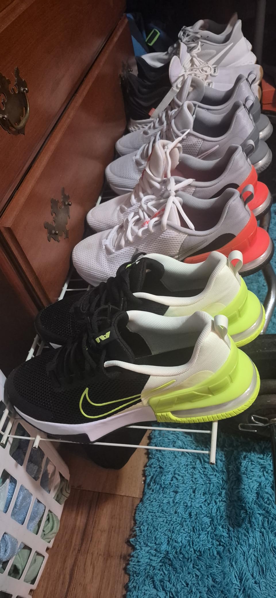 Nike Men's Air Max Alpha Trainer 6 Workout Shoes customer photo 1