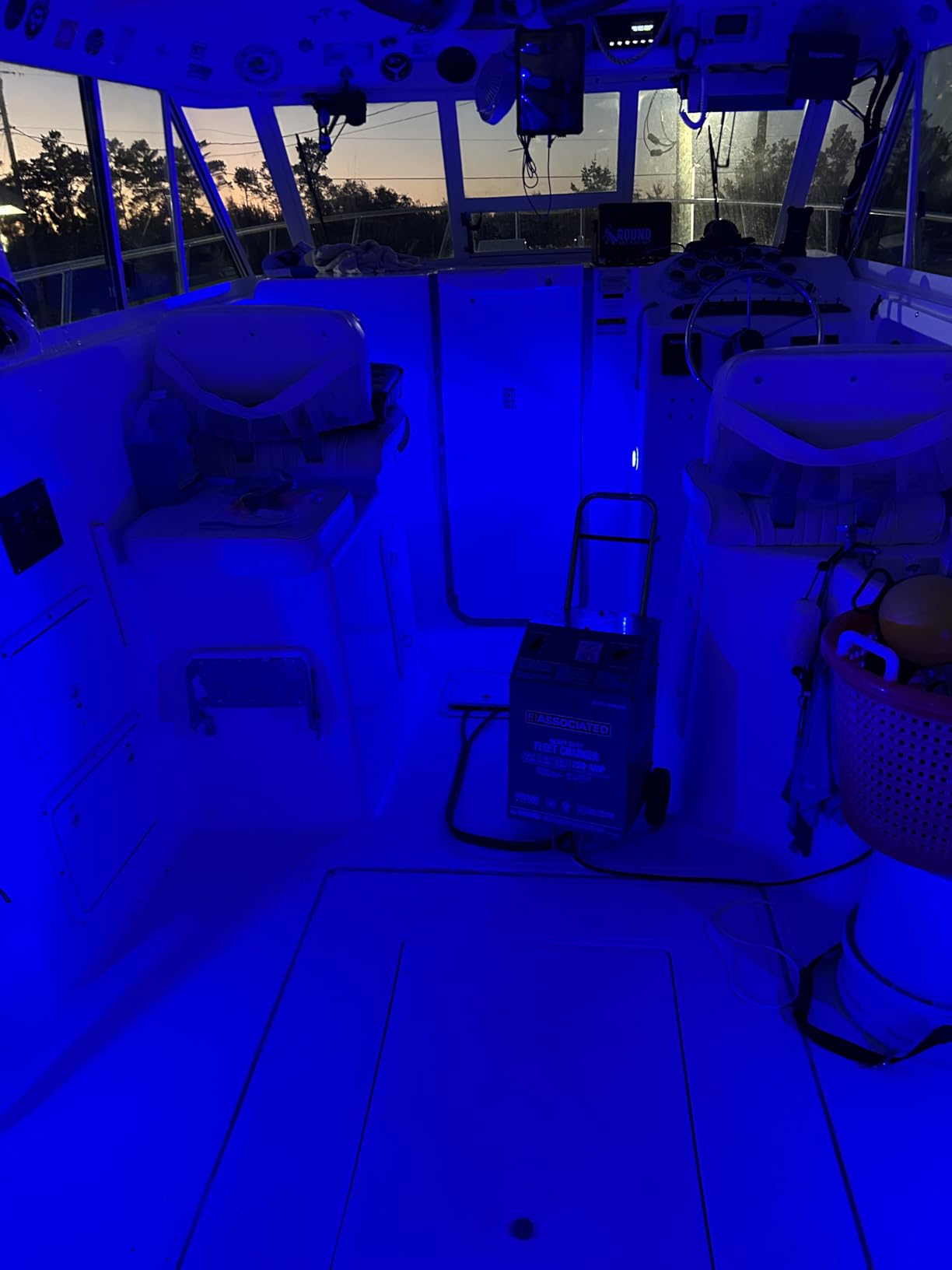 Boat Courtesy Lights, IP68 Waterproof Boat Interior Lights, Marine Navigation Stern Courtesy Night Fishing Lighting, Stainless Steel Marine LED Lighting for Pontoon Bass Sailboat(4PCS Blue) customer photo 2