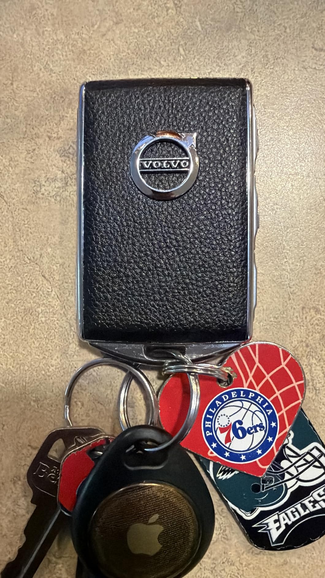 Car Key Fob Cover for XC90, XC60, XC40, S60, S90, V90, Zinc Alloy Frame Leather Surface customer photo 1
