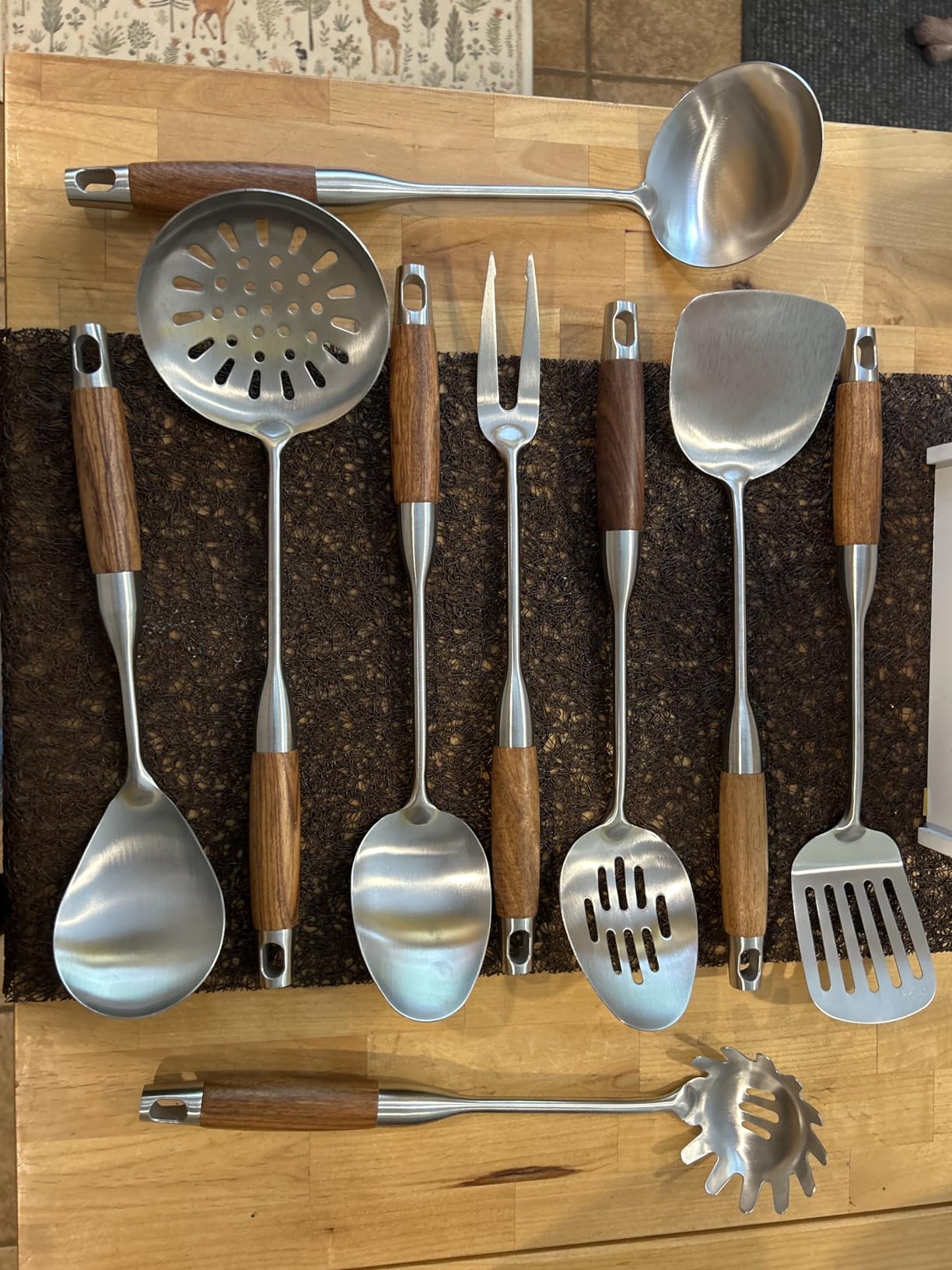 9 PCS 304 Stainless Steel Cooking Utensils set with Wooden Handle, Metal Kitchen Utensils Set, Large Heat Resistant Wooden Handle Kitchen Tools, Stainless Steel Wok Spatula customer photo 1