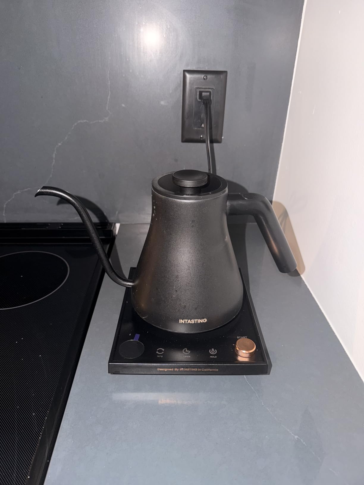 INTASTING Electric Kettles, Gooseneck Electric Kettle, ±1℉ Temperature Control, Stainless Steel Inner, Quick Heating, for Pour Over Coffee, Brew Tea, Boil Hot Water, 0.9L Black customer photo 2