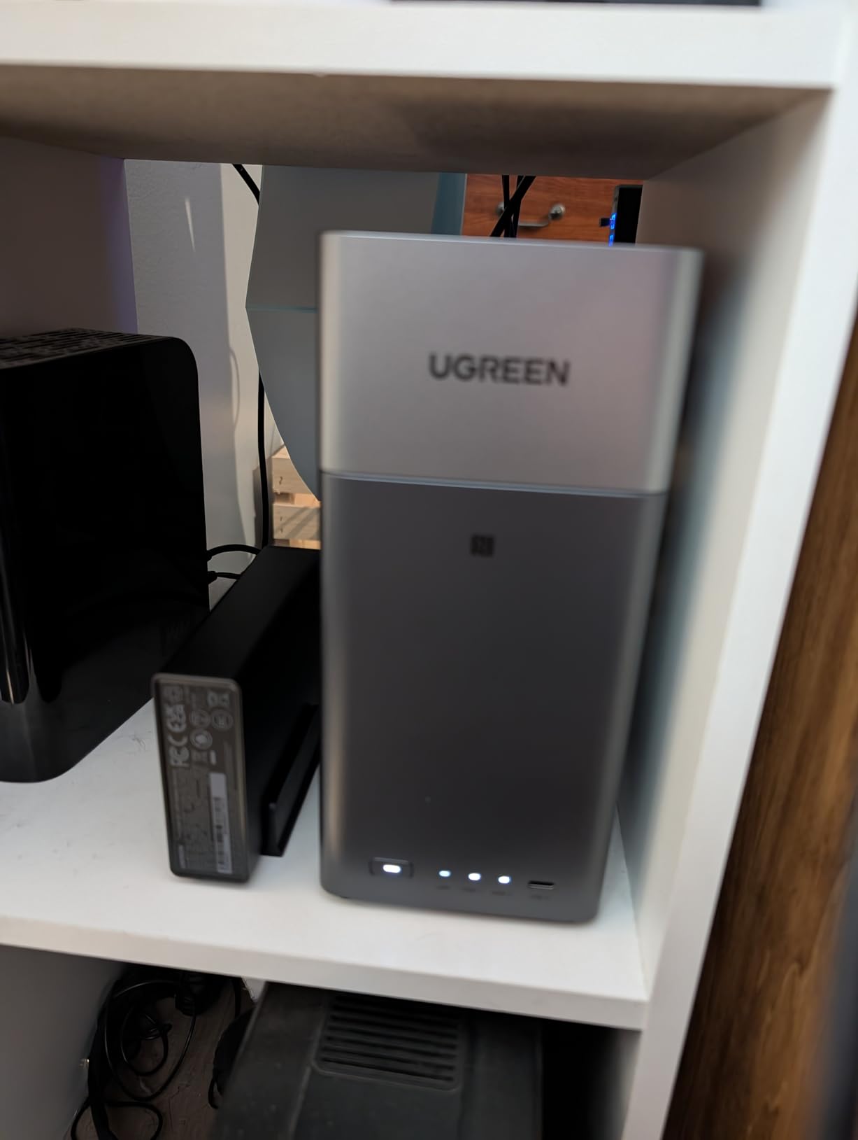 UGREEN NAS DH4300 Plus 4-Bay, Support Capacity up to 128TB (Diskless) | Remote Access, AI Photo Album, Beginner Friendly, 8GB LPDDR4X RAM, 2.5GbE, 4K HDMI customer photo 2