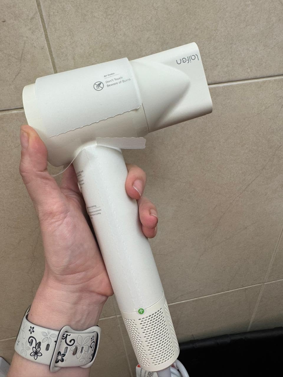 Laifen SE Lite Hair Dryer, Negative Ionic Blow Dryer with 100,000 RPM Brushless Motor for Fast Drying, High-Speed Low Noise Hair Dryer with Lightweight Design and 2 Nozzles Milktea, HD110 customer photo 1