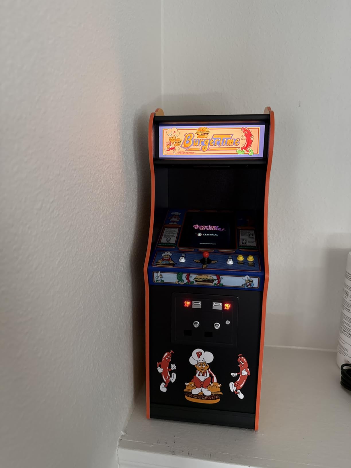 Quarter Arcades Bad Dudes Vs. DragonNinja 1/4 Scale Mini Arcade | Authentic wooden cabinet, Original ROM, USB-C power customer photo 2