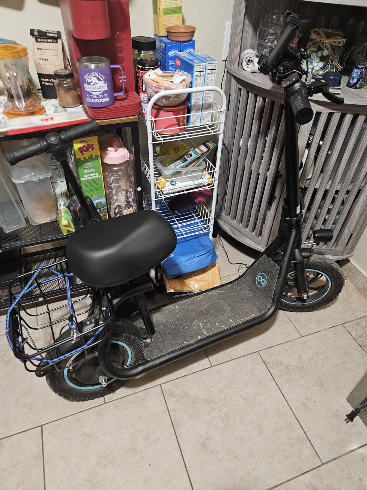 AWWSCOOTER C1 Electric Scooter with Seat for Adults, Foldable Commuter E-Scooter with Basket for Grocery, Pets, and Daily Commute- Classic Black customer photo 1