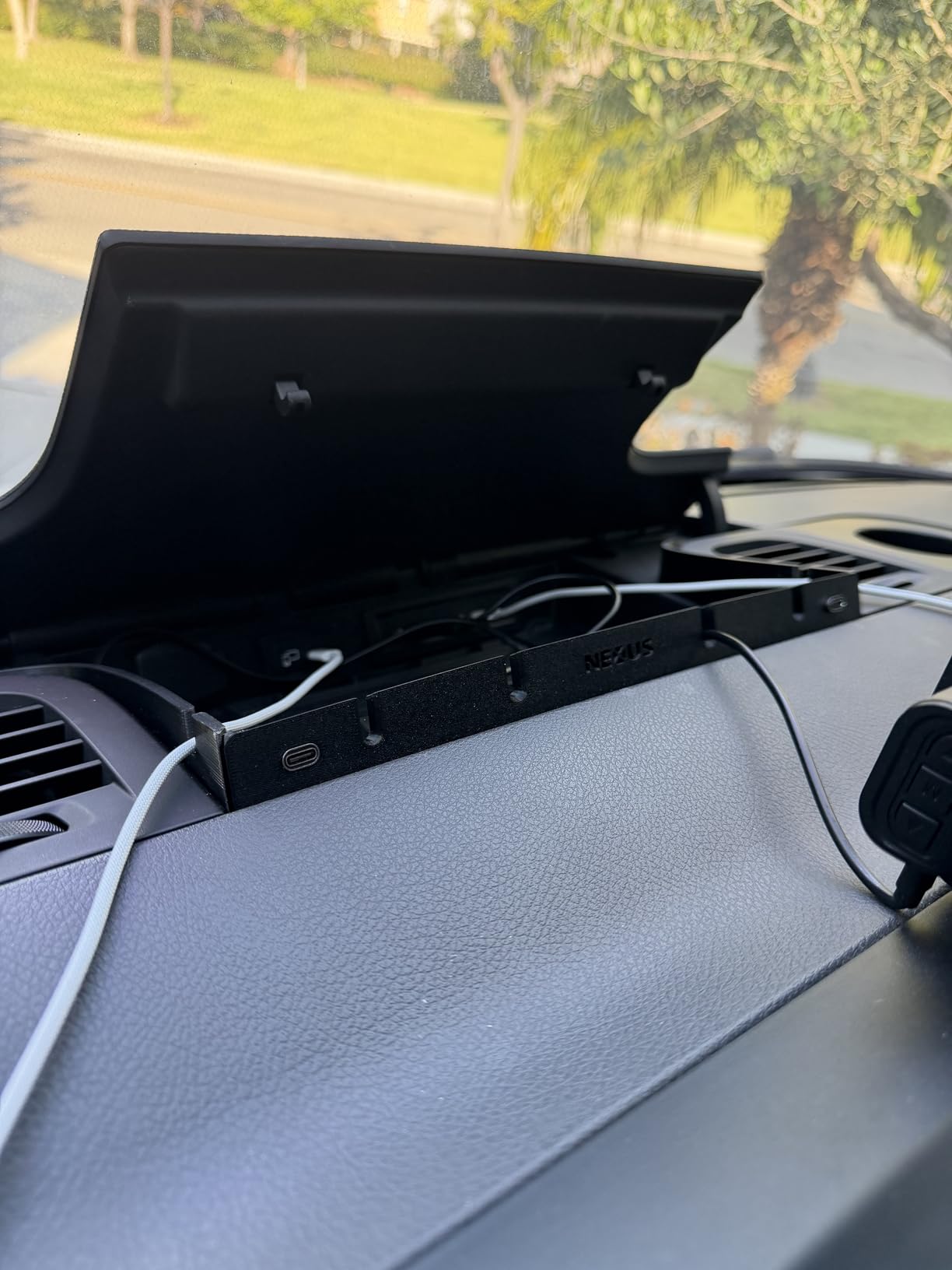 NEXUS Cord Console for Mercedes-Benz Sprinter Van customer photo 1
