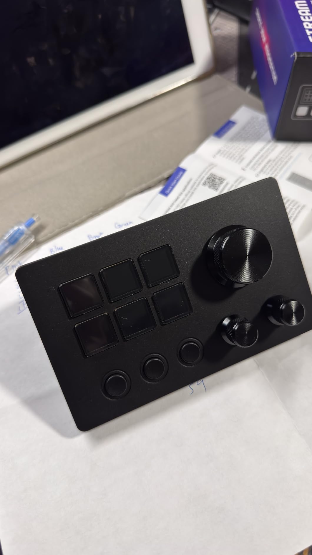 ActionRing Streaming Macro Keypad, Stream Controller Deck, Gaming Shortcut Keyboard, with 6 Customizable LCD Shortcut Keys, 3 Buttons and 3 Dials, Trigger Actions in OBS/Twitch/YouTube, For office workers and Content creaters,Windows 10/Mac14.0 (N3 Black) customer photo 2