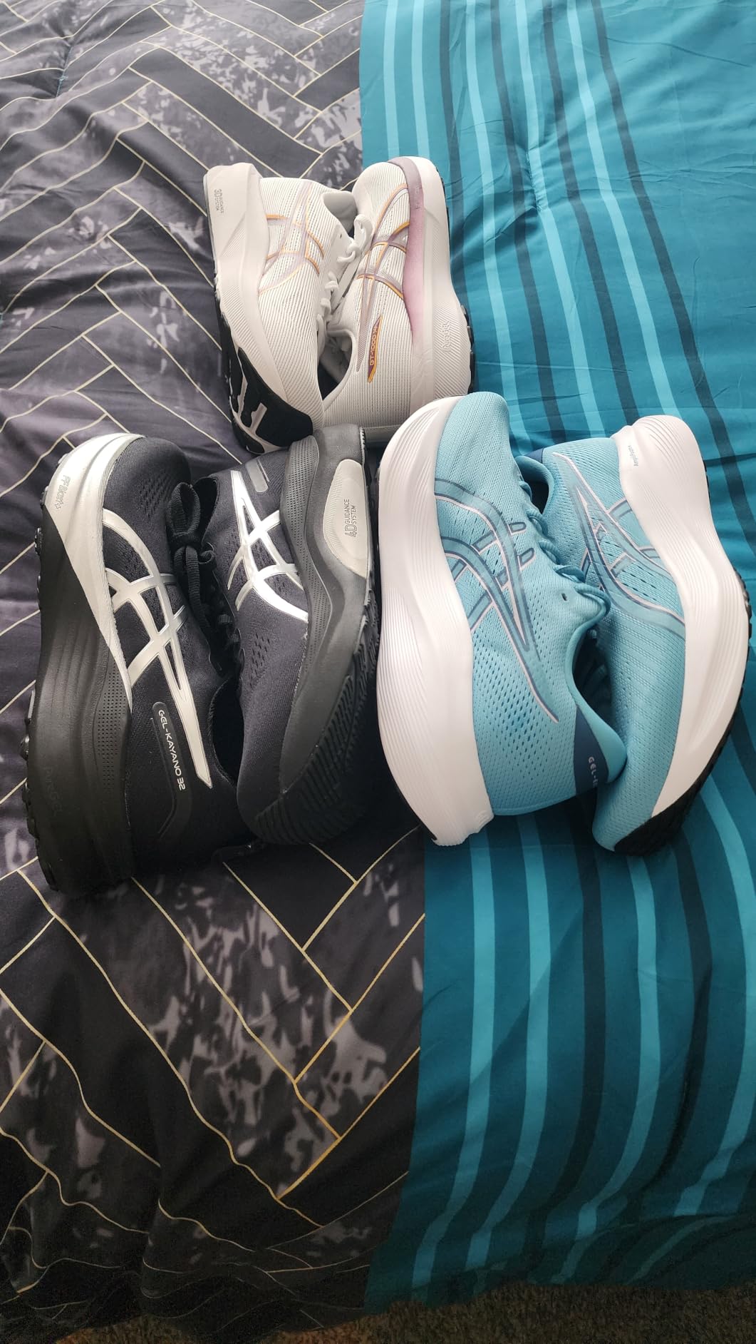 ASICS Women's Gel-Kayano 32 Running Shoes customer photo 2