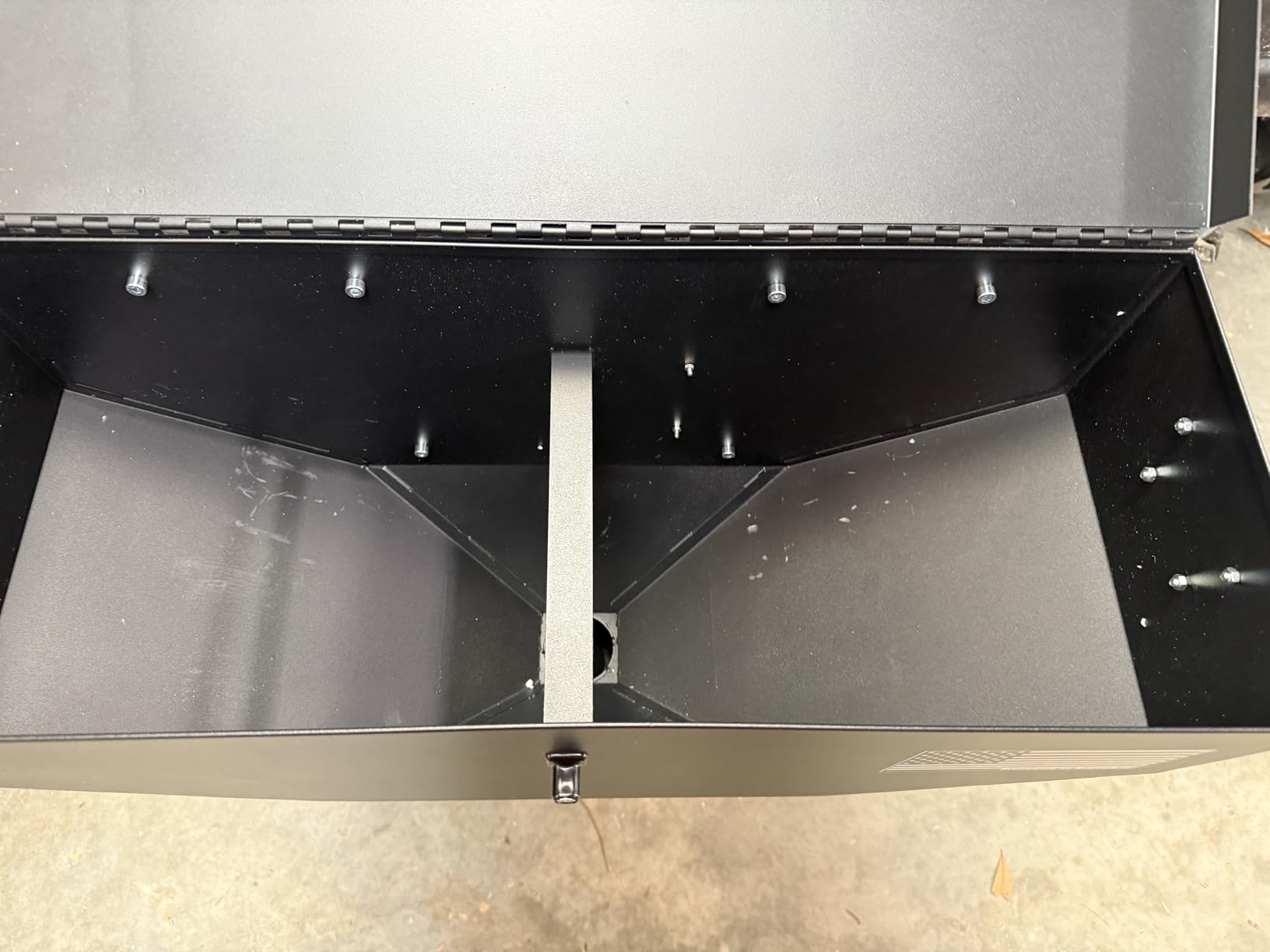 ATV Seed Spreader, Adjustable 200lb All Season Spreader for Salt, Grass Seed, Fertilizer, Deer Feeder | UTV Wireless Control Broadcaster with 2-inch Receiver Hitch customer photo 1