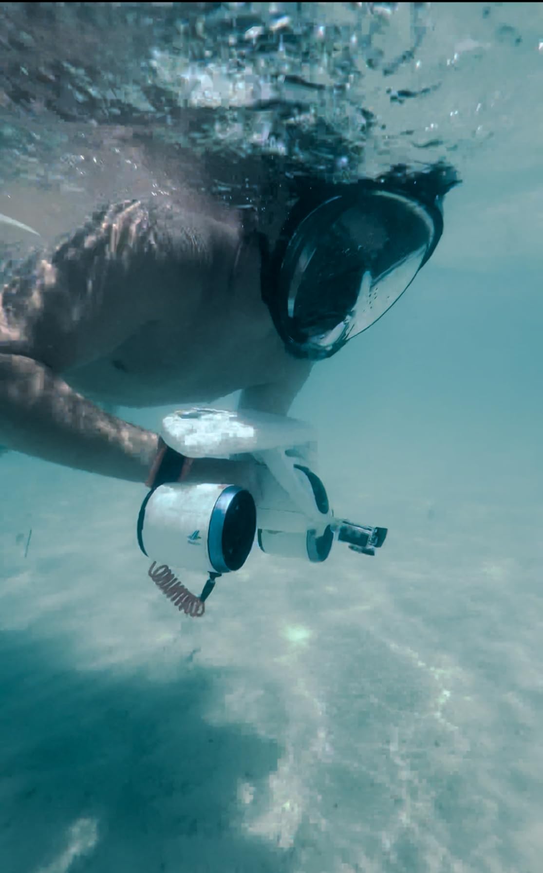 Sublue Mix Underwater Scooter with Action Camera Mount 30 Minutes 22lbf 131ft Waterproof Dual Motors Water Sports Pool Diving Snorkeling for Adults Gray Battery Version customer photo 2