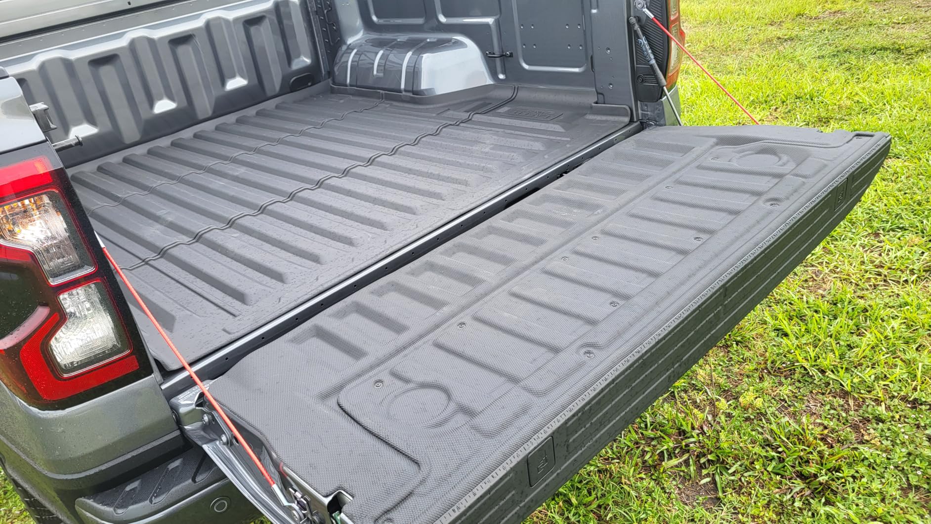 LASFIT Truck Bed Mat + Tailgate Cover for Ford Ranger 2024-2026 (5FT Bed) Fits Bare Bed & Spray-in Liner, TPE Bed Liner, Non-Slip, Waterproof, Full Coverage Bed & Tailgate Protector, Easy Install customer photo 1