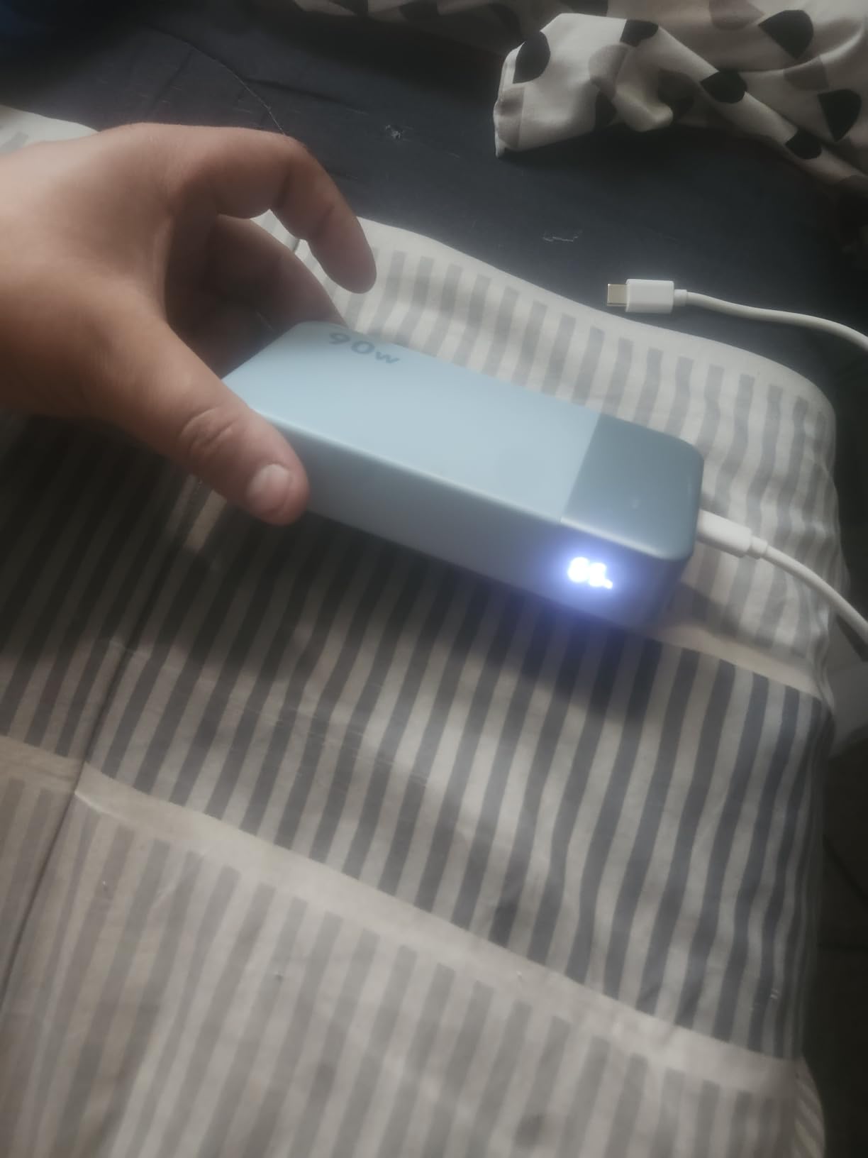 NOBIS Portable Charger 20000mAh 90W Laptop Power Bank, 2C+2A USB-C Fast Charging with LED Display customer photo 1